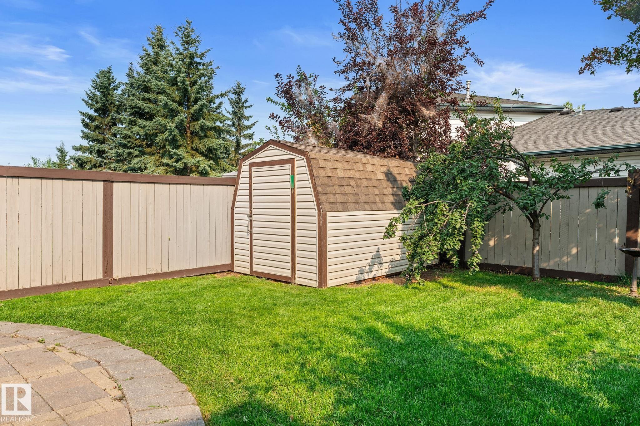 11544 167A Avenue Nw, Edmonton, AB