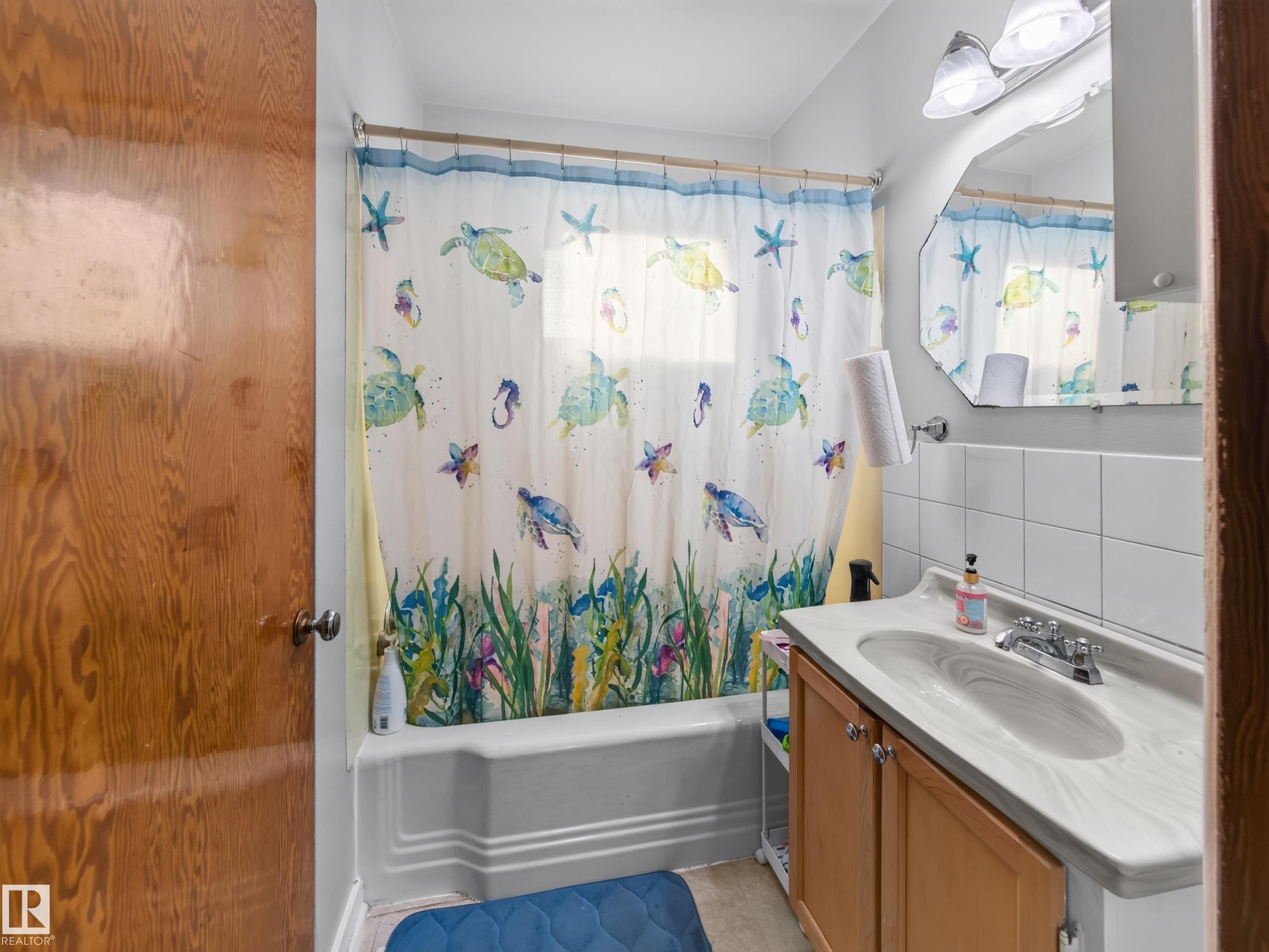 12403 92 Street Nw, Edmonton, AB