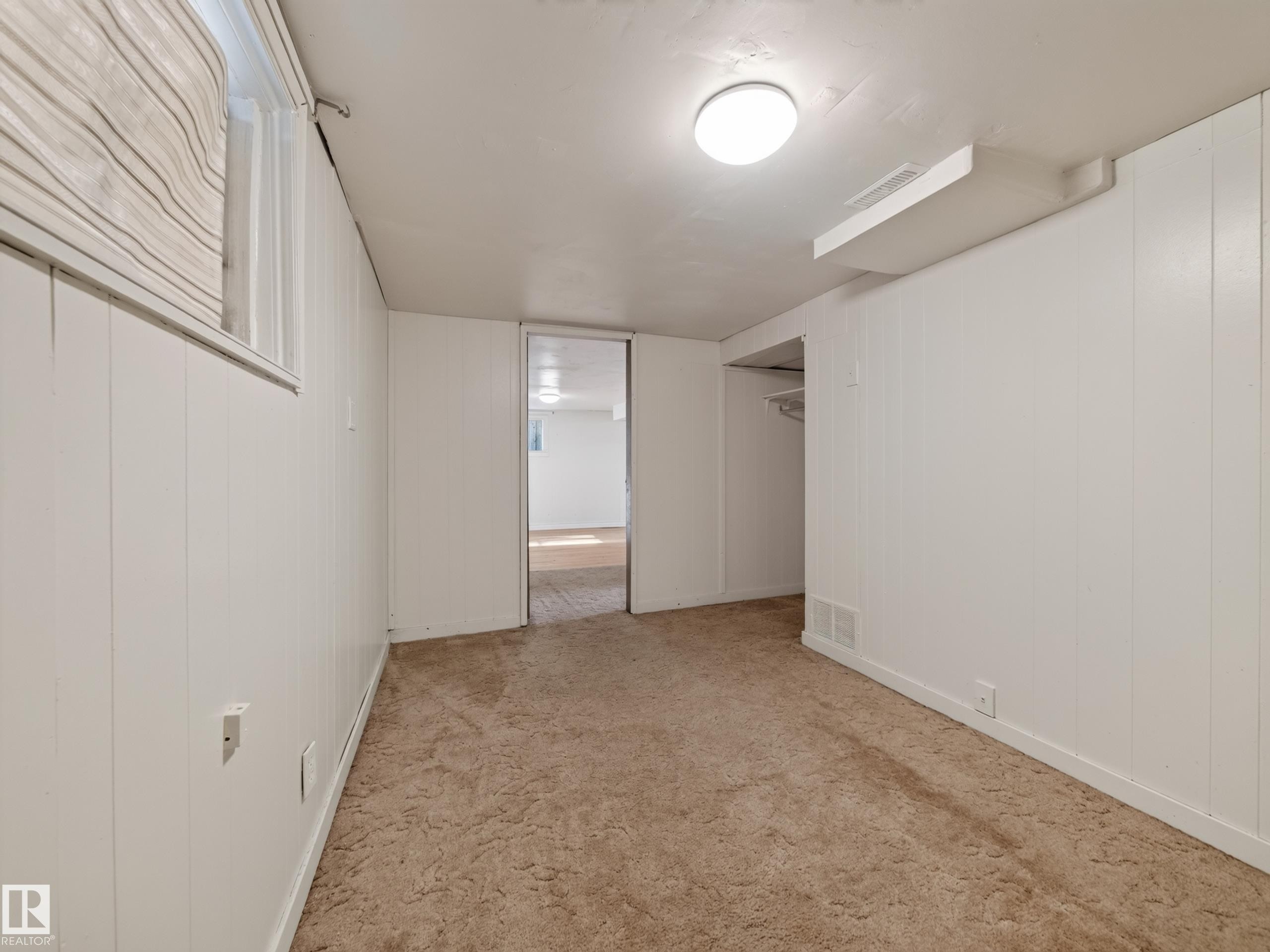 12403 92 Street Nw, Edmonton, AB