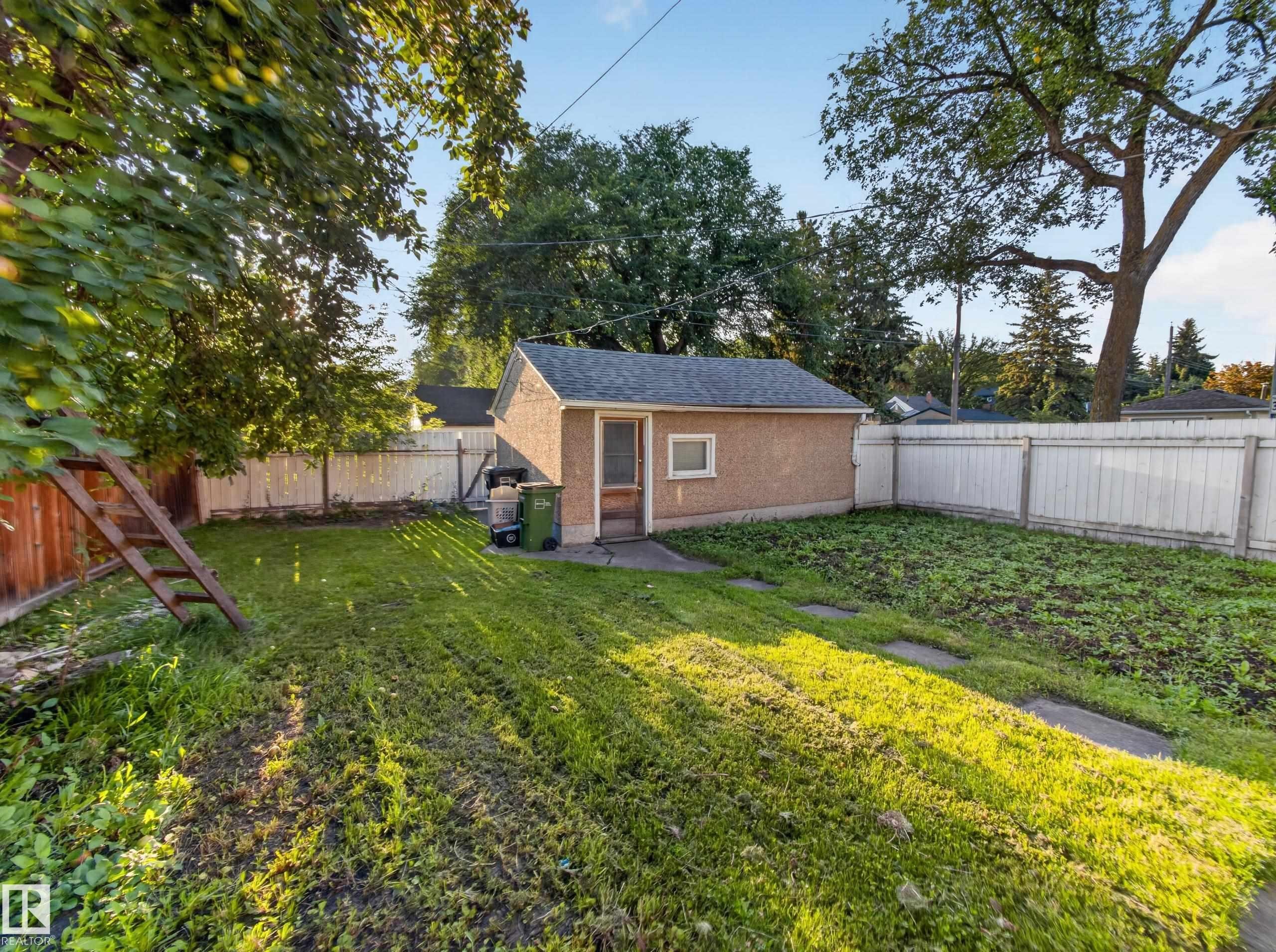 12403 92 Street Nw, Edmonton, AB