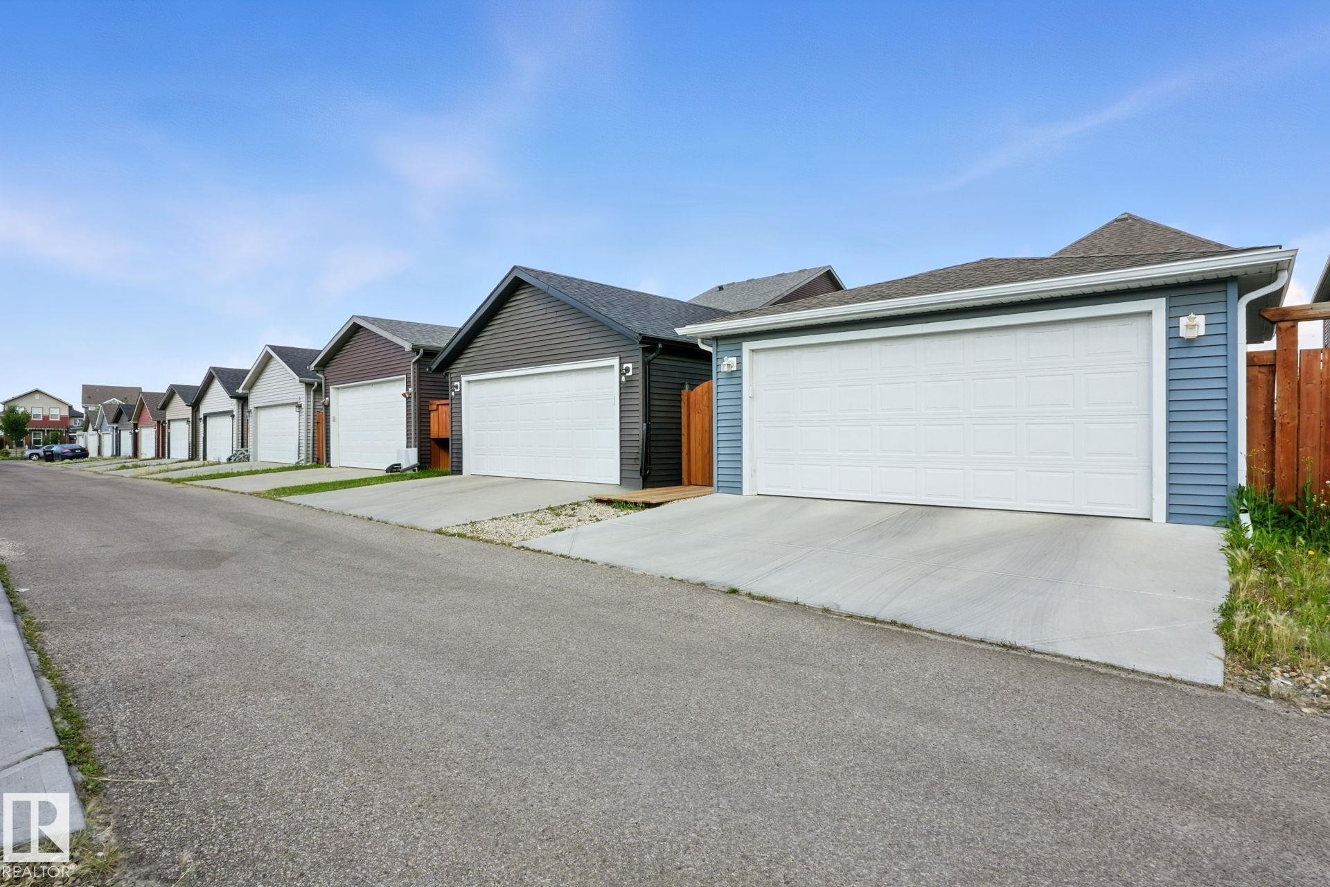2424 Casey Link Link Sw, Edmonton, AB