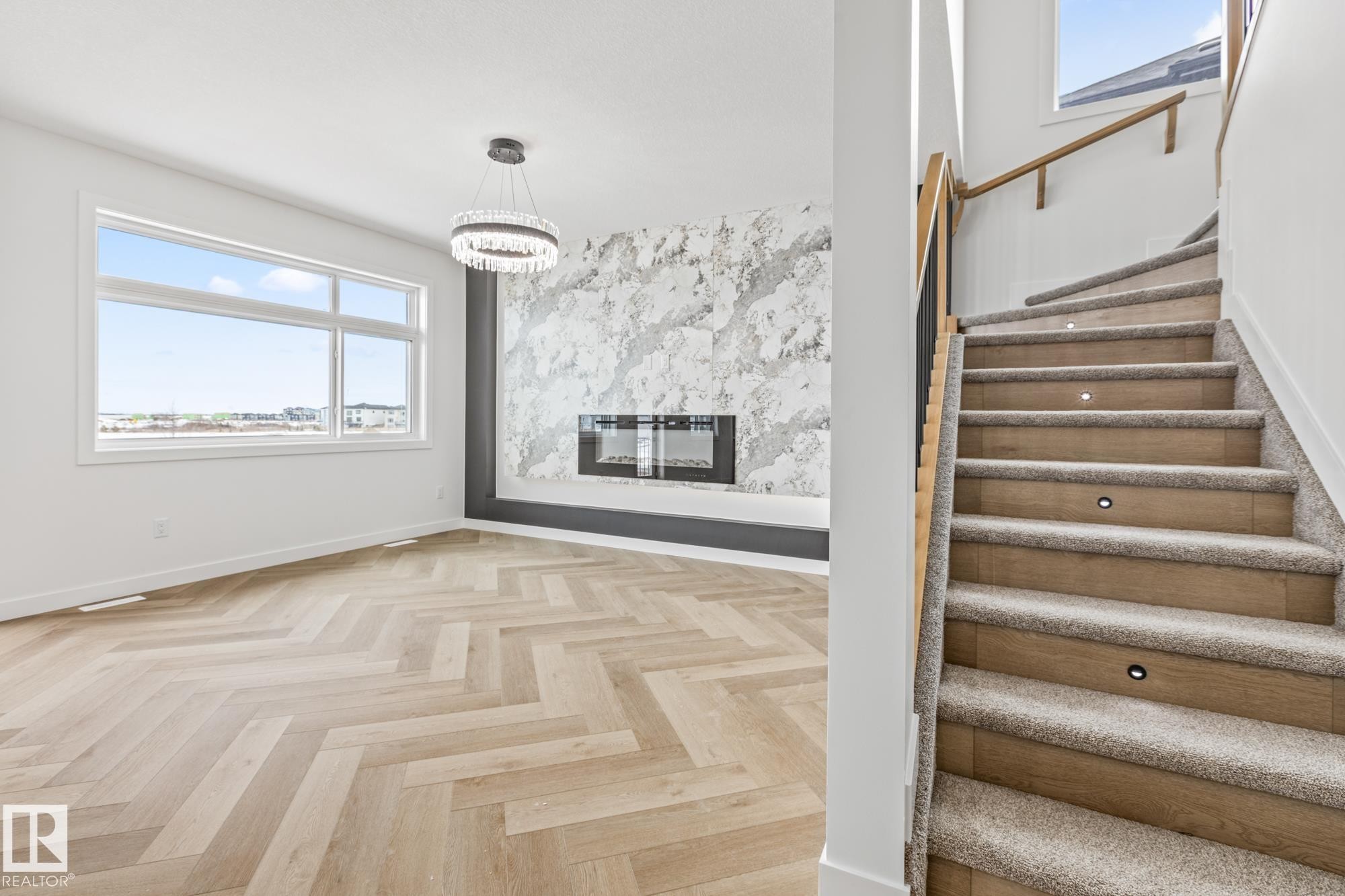 416 Pine Point(E), Leduc, AB