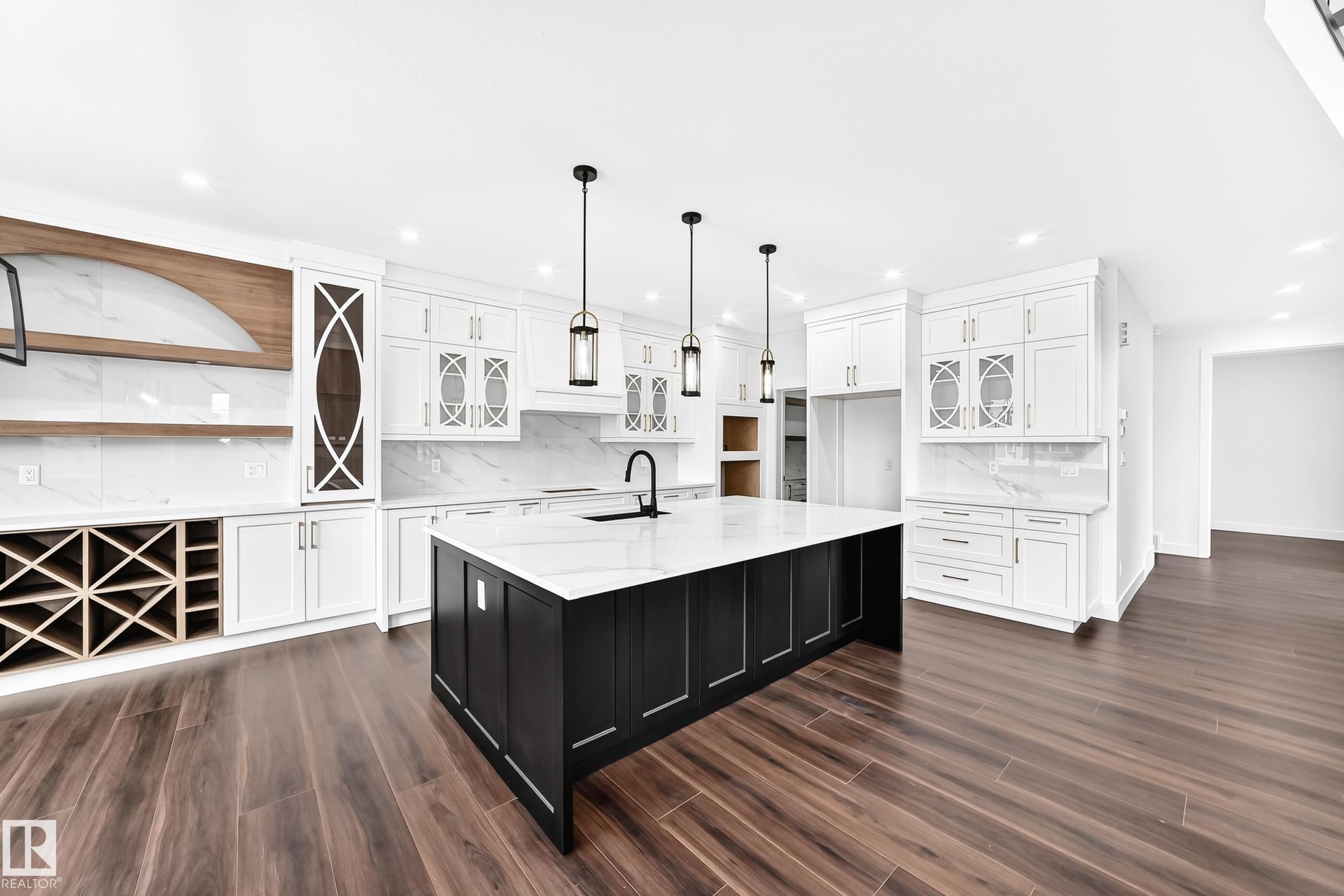 753 Astoria Way, Devon, AB