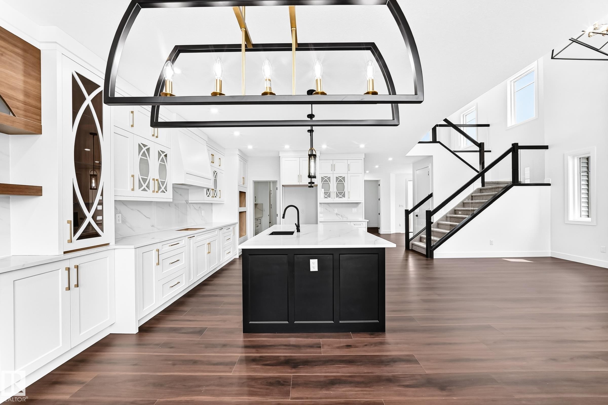 753 Astoria Way, Devon, AB