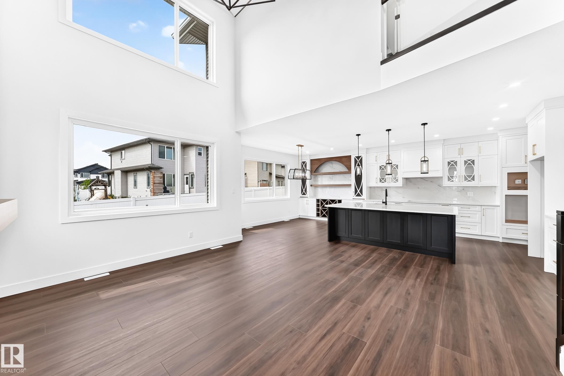 753 Astoria Way, Devon, AB