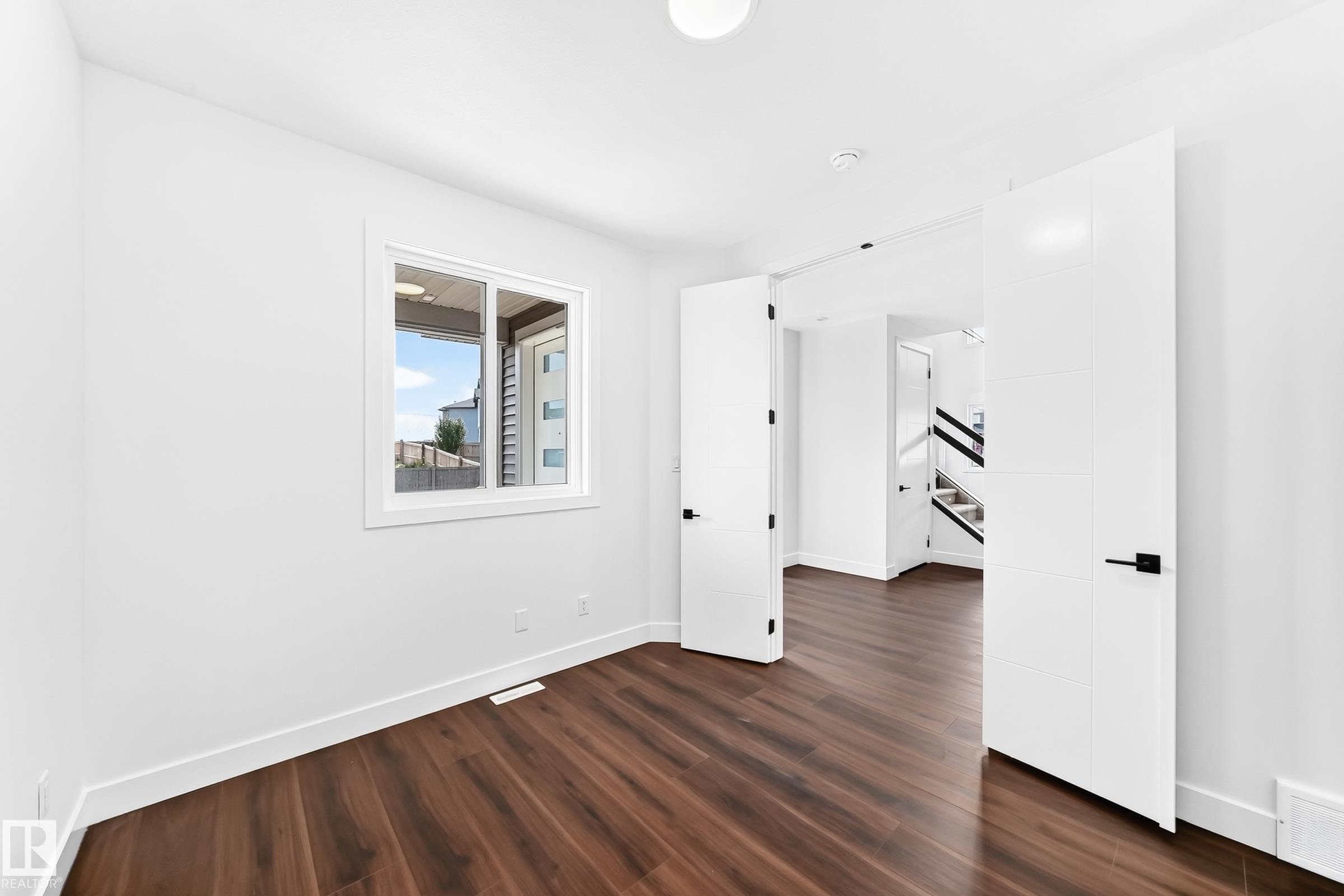753 Astoria Way, Devon, AB