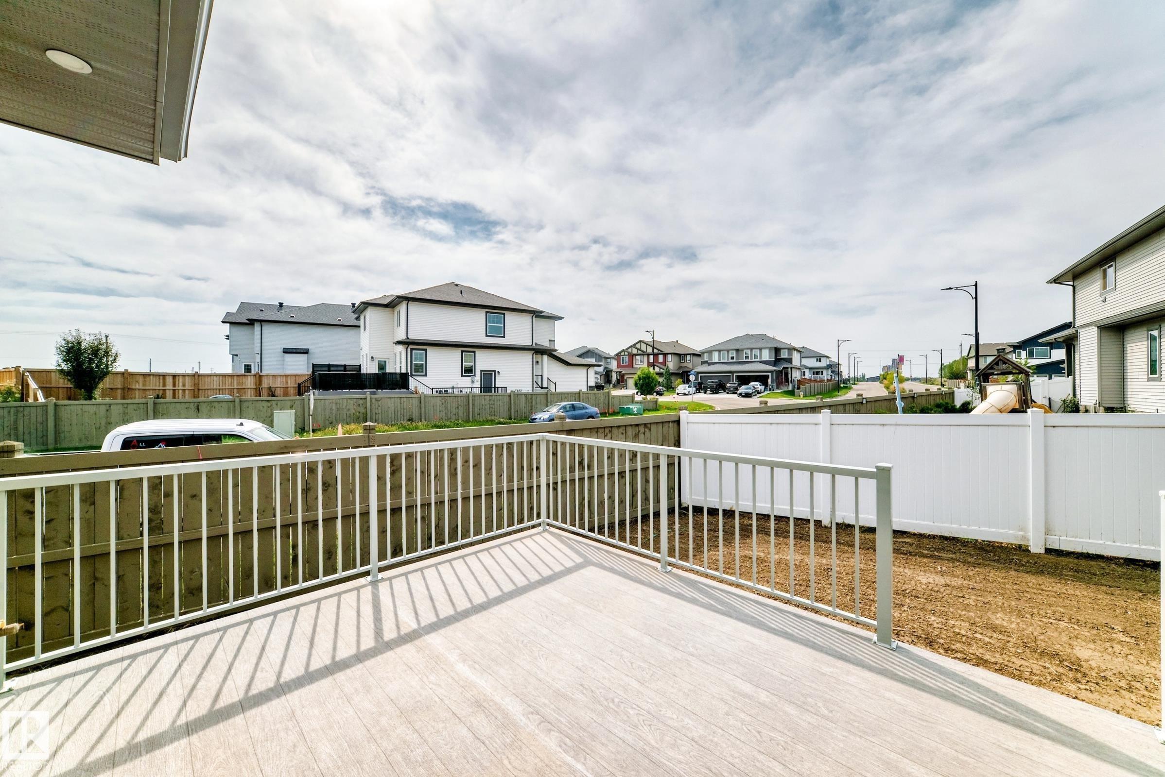 753 Astoria Way, Devon, AB