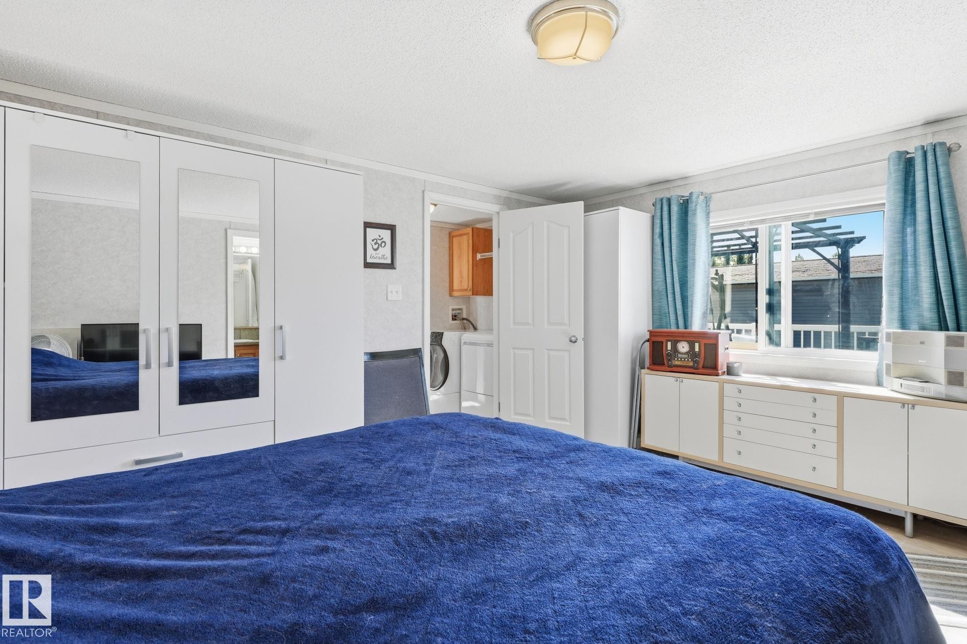 234 Oak Wood Drive Northwest, Edmonton, AB