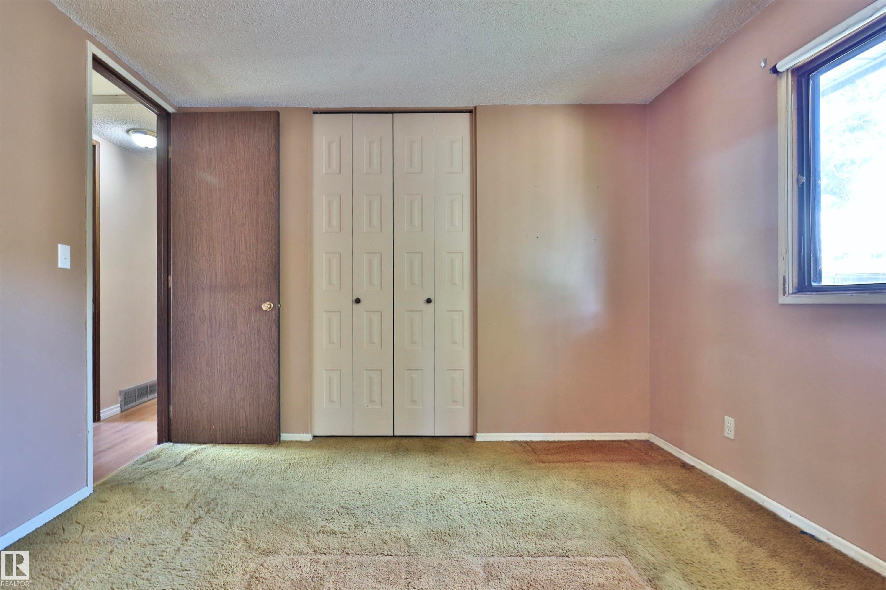 4416 56 Avenue, Wetaskiwin, AB