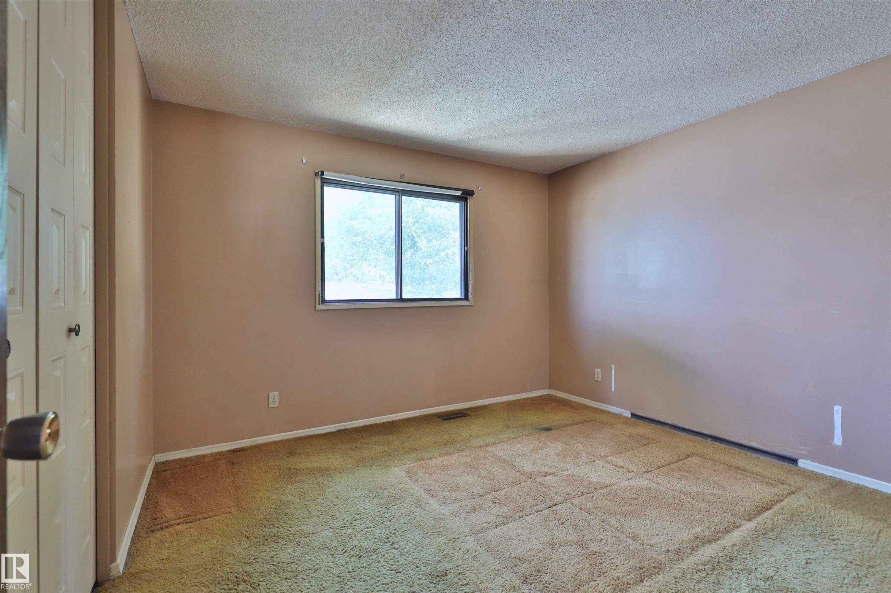 4416 56 Avenue, Wetaskiwin, AB