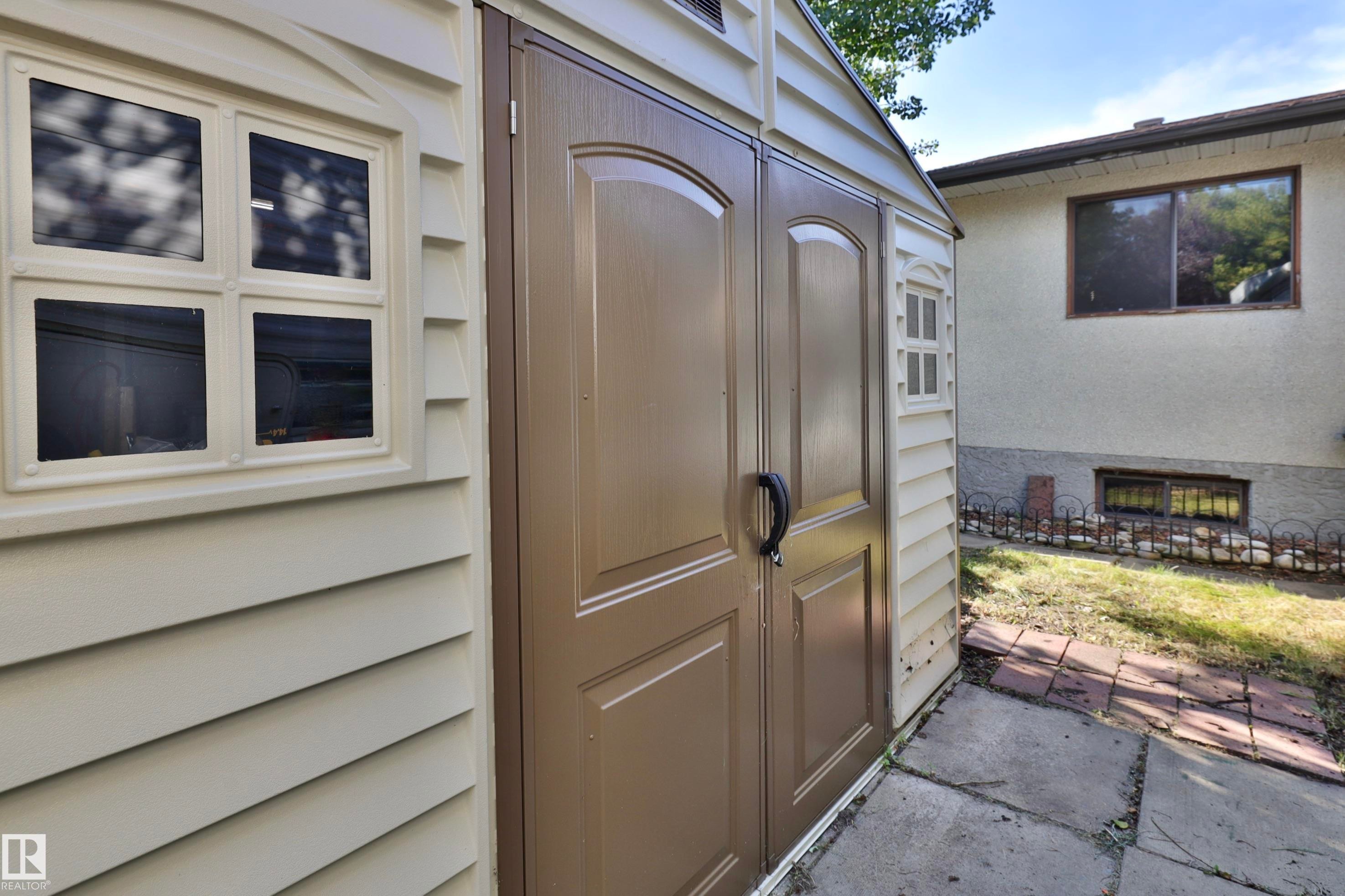 4416 56 Avenue, Wetaskiwin, AB