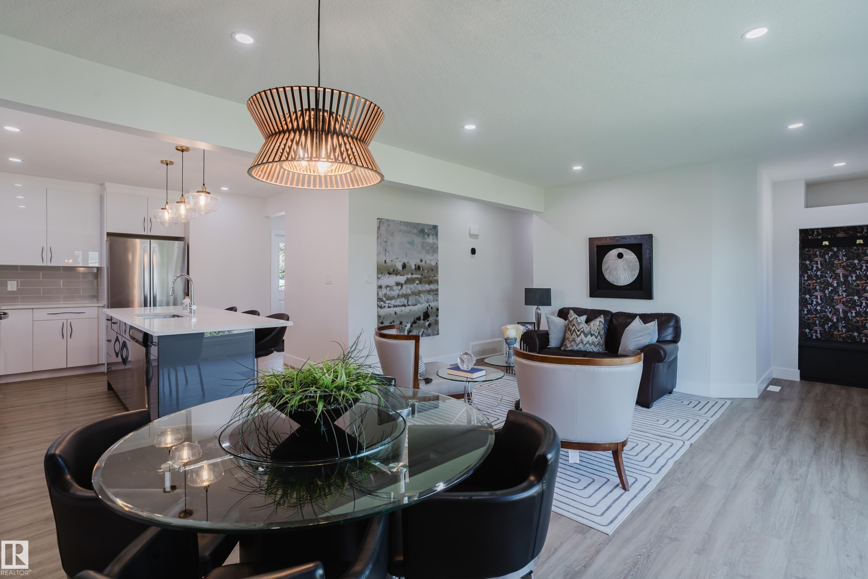 11455 111A Avenue Nw, Edmonton, AB - Indoor Photo Showing Other Room