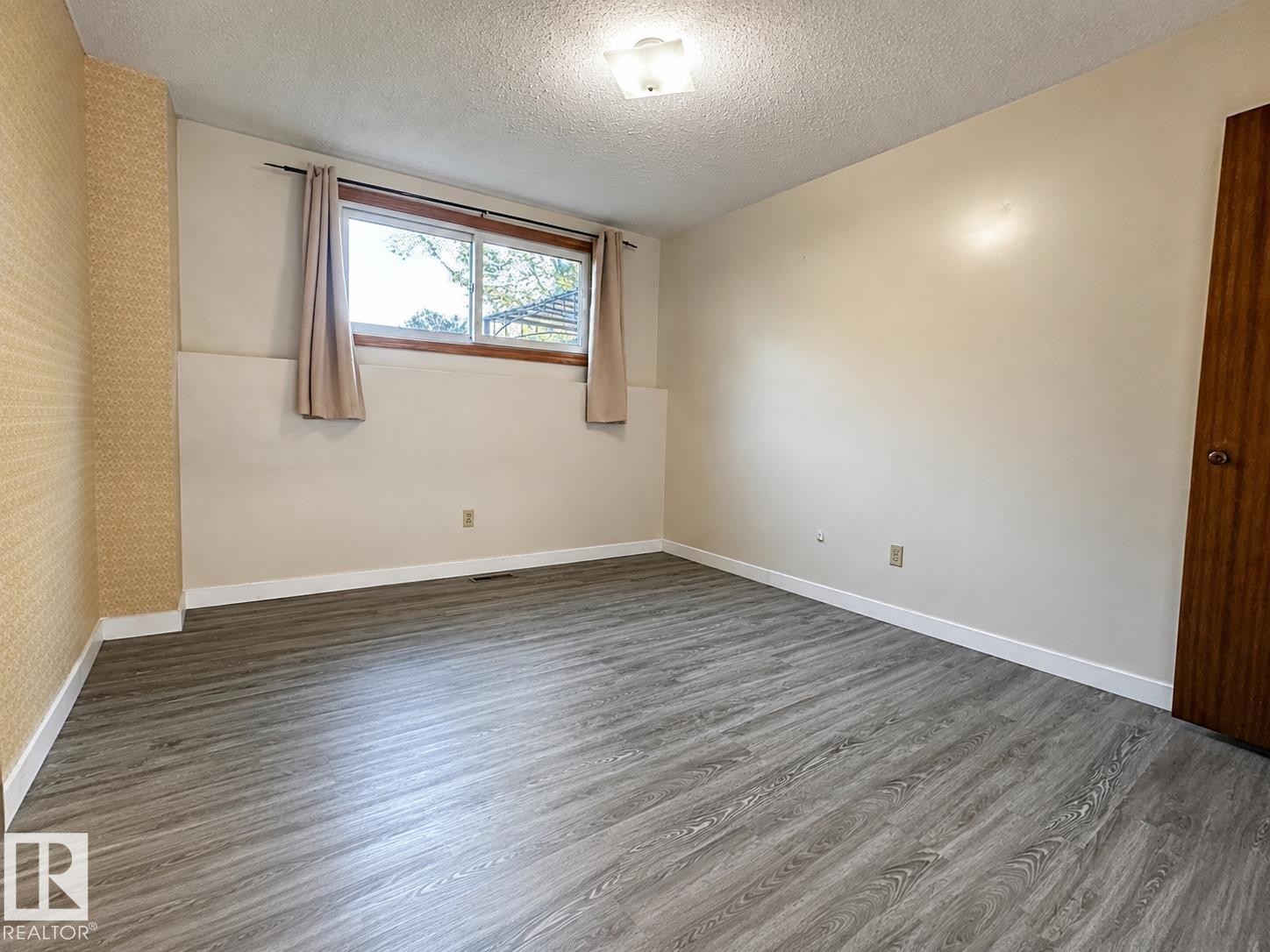 13110 31 Street Nw, Edmonton, AB