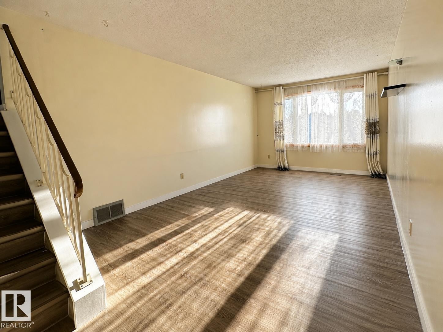 13110 31 Street Nw, Edmonton, AB