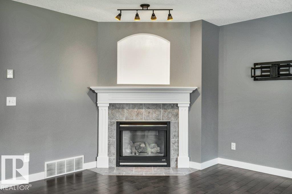 19 Leyland, Spruce Grove, AB