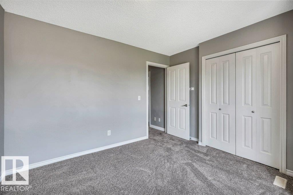 19 Leyland, Spruce Grove, AB