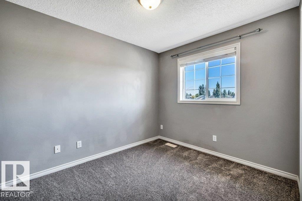 19 Leyland, Spruce Grove, AB