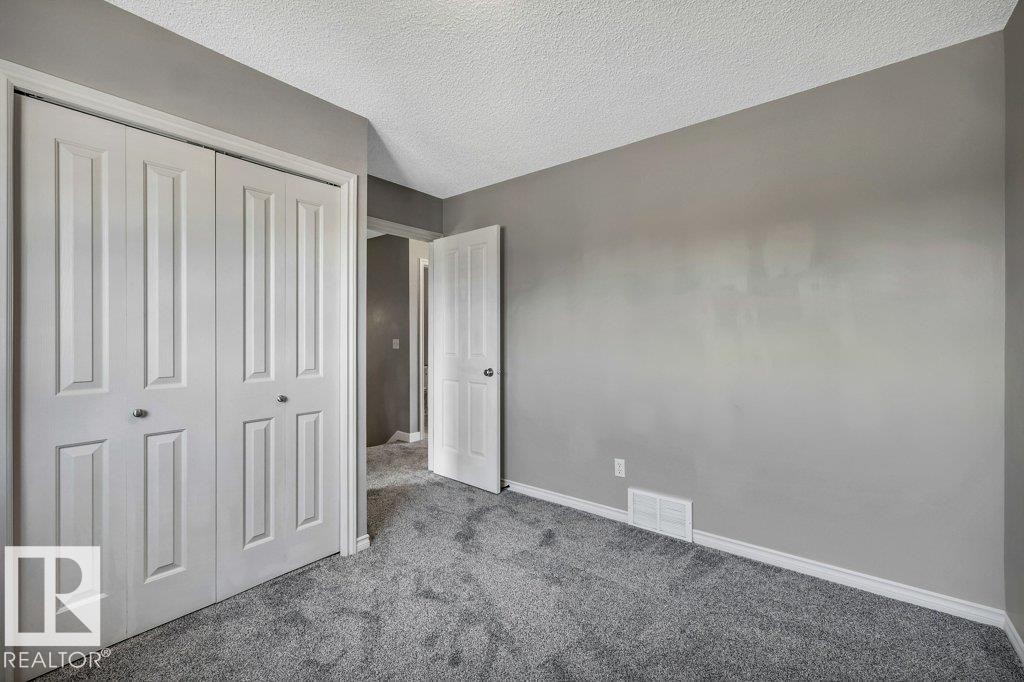 19 Leyland, Spruce Grove, AB