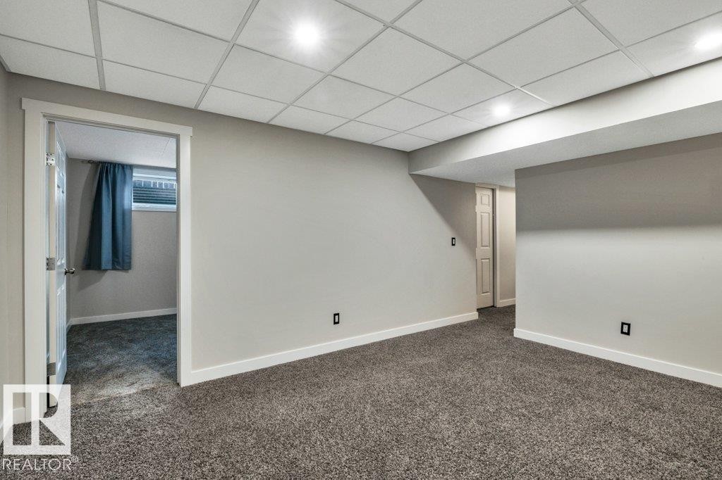 19 Leyland, Spruce Grove, AB