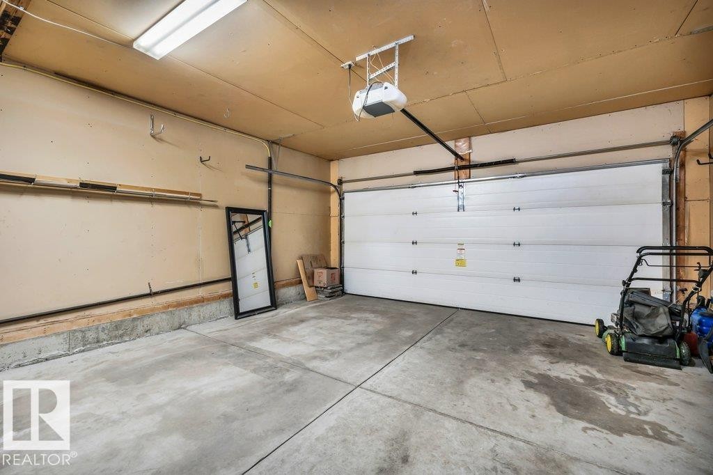19 Leyland, Spruce Grove, AB