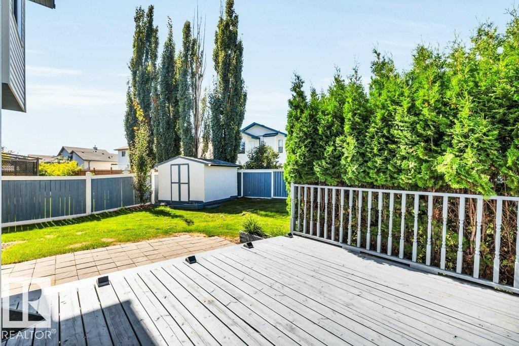 19 Leyland, Spruce Grove, AB