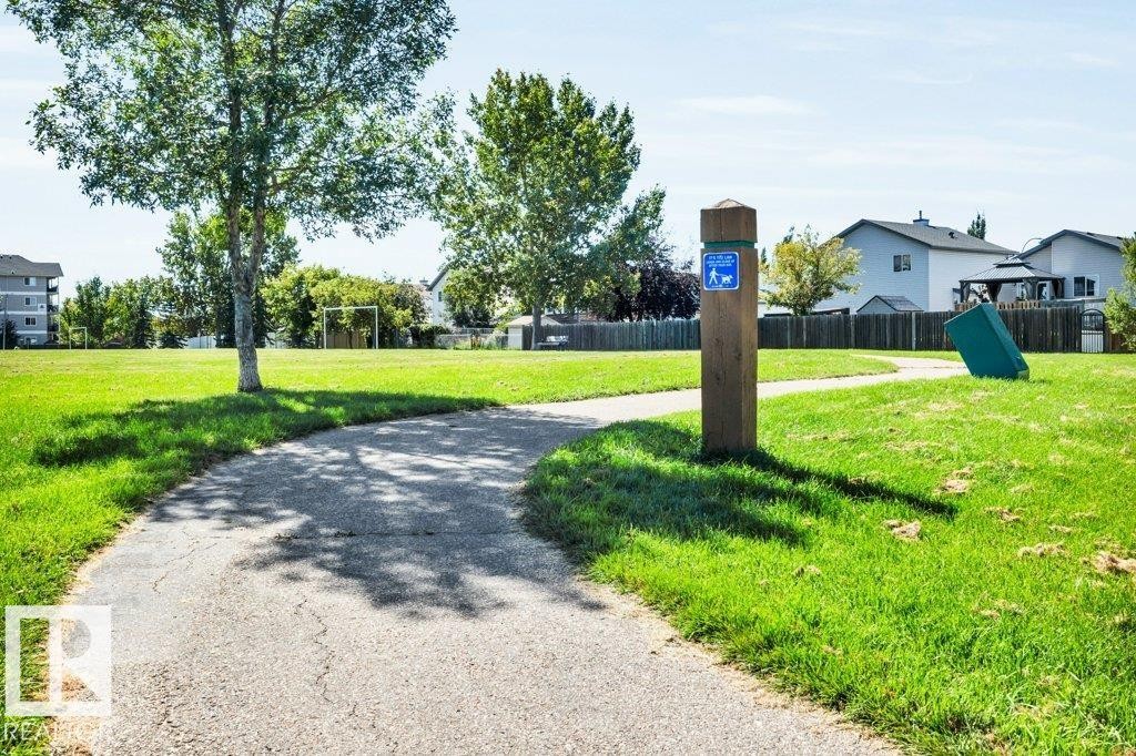 19 Leyland, Spruce Grove, AB