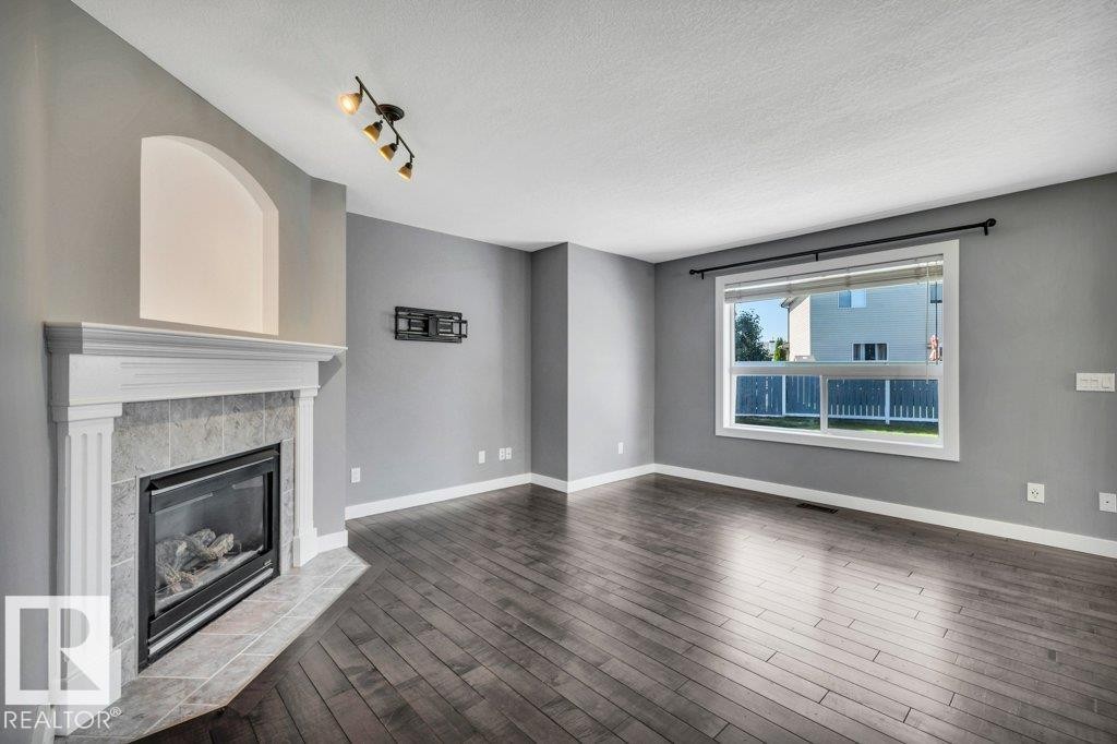19 Leyland, Spruce Grove, AB
