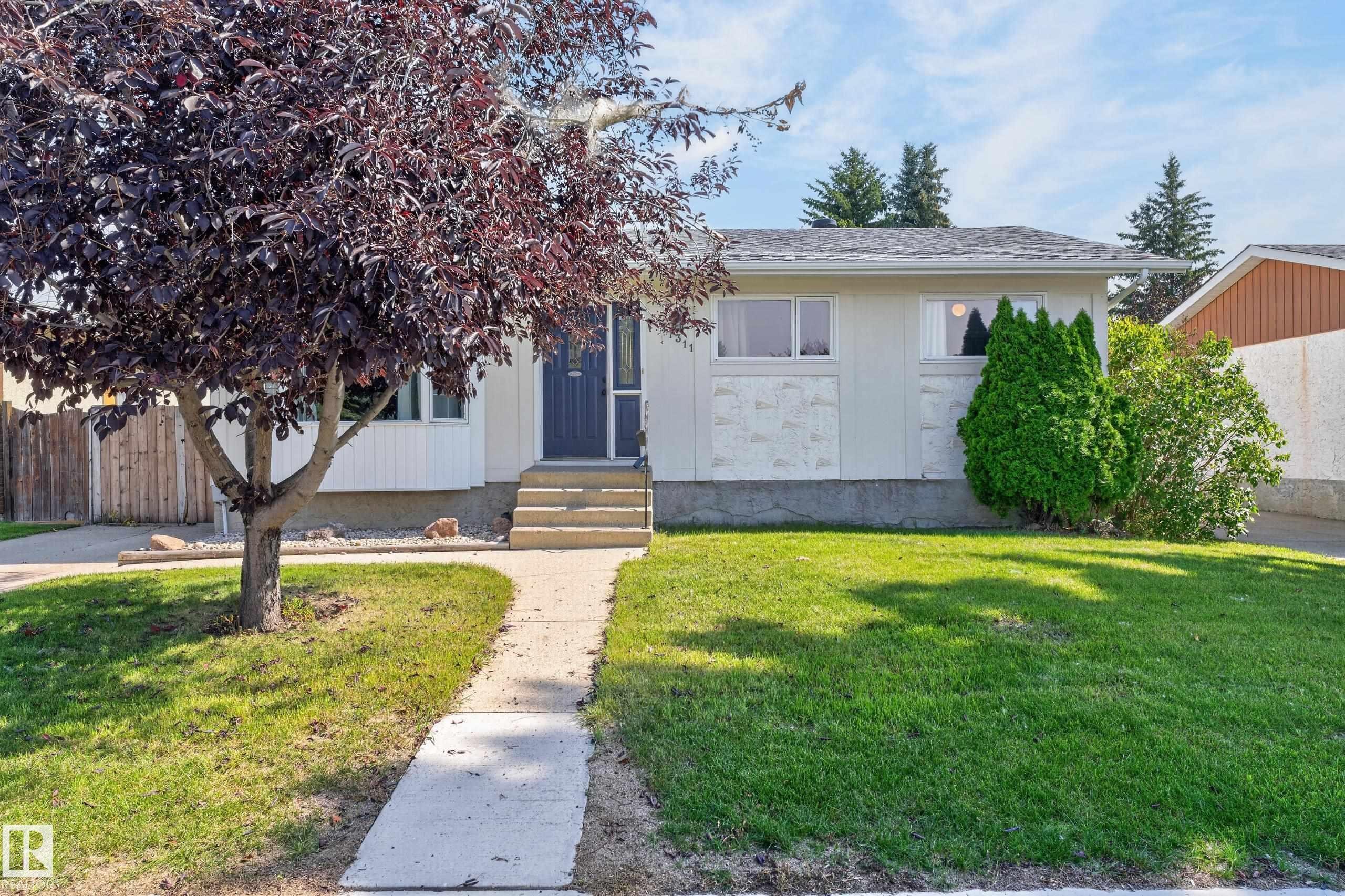 17311 101 Street Nw, Edmonton, AB