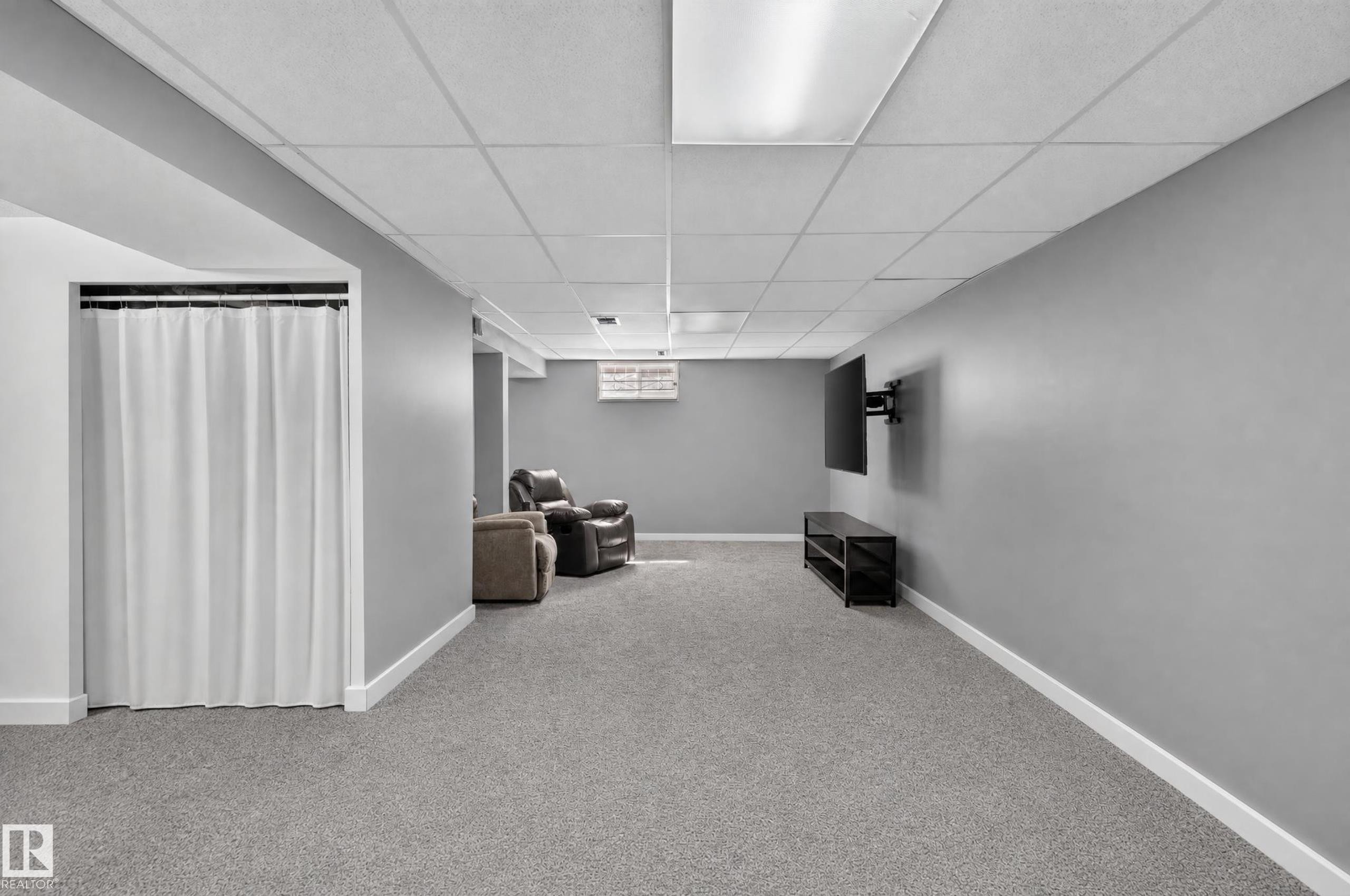 17311 101 Street Nw, Edmonton, AB