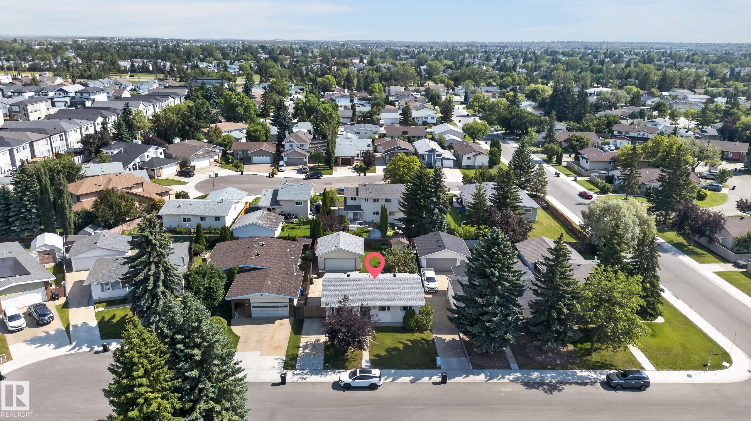 17311 101 Street Nw, Edmonton, AB