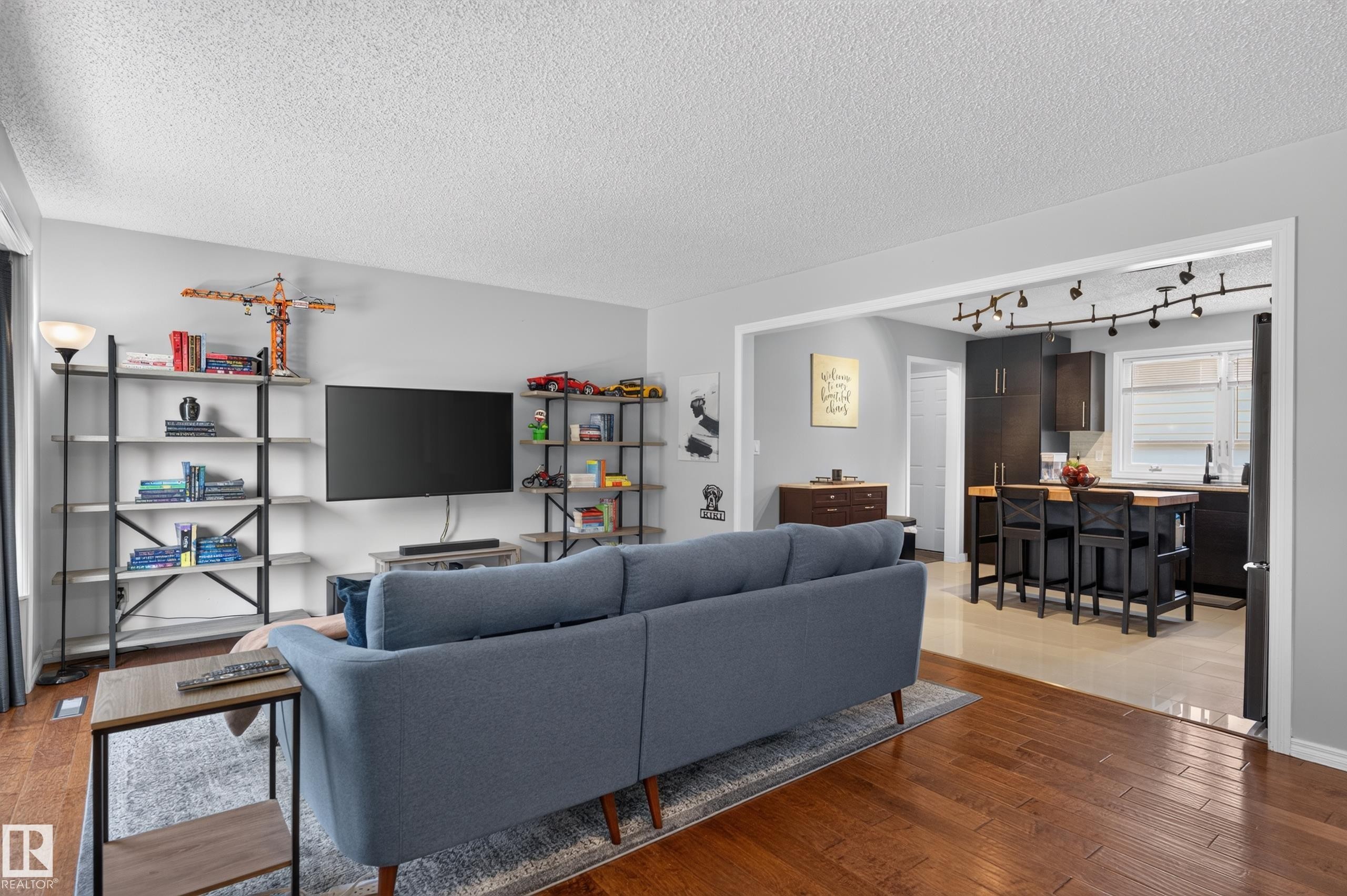 17311 101 Street Nw, Edmonton, AB