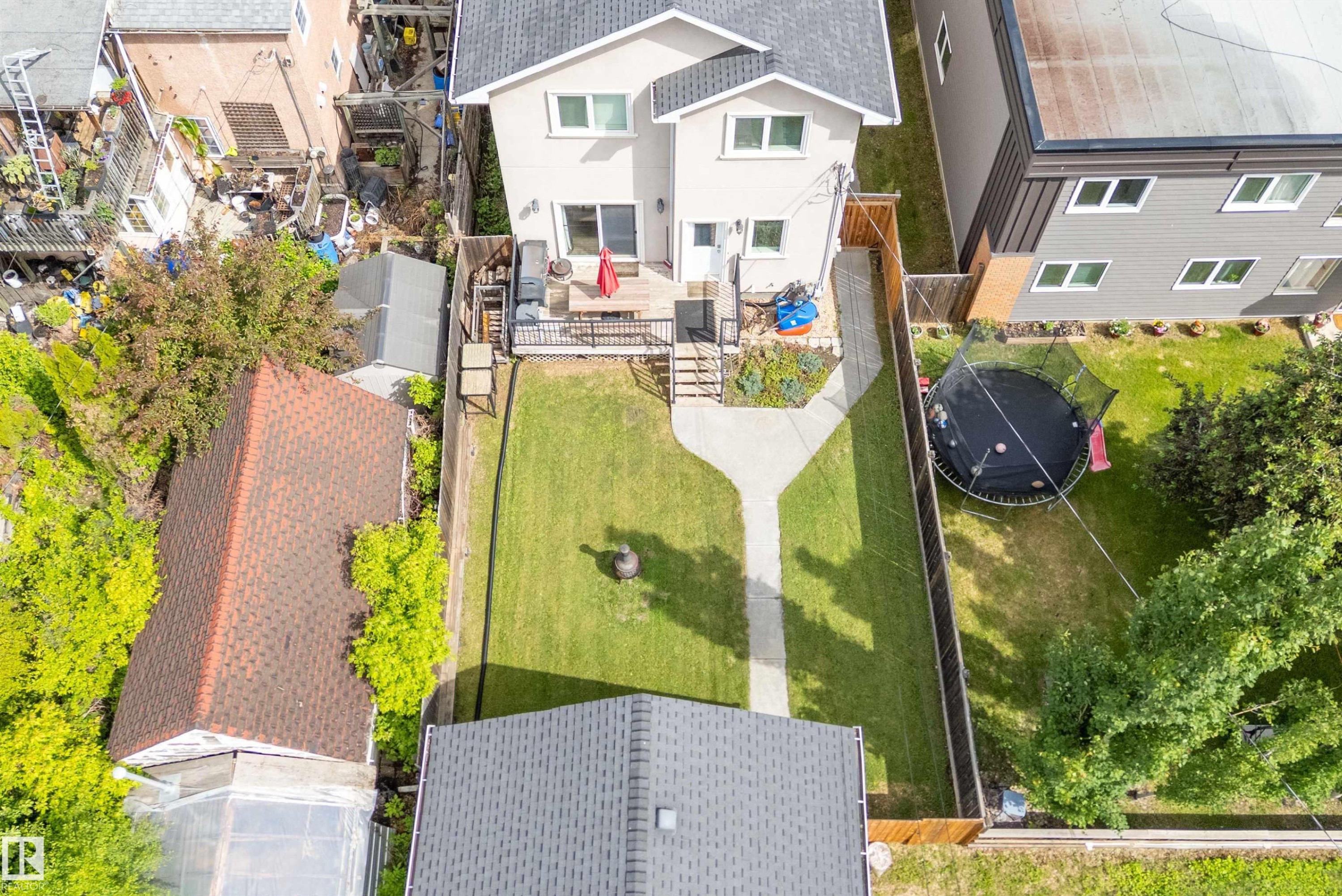10623 75 Avenue Nw, Edmonton, AB