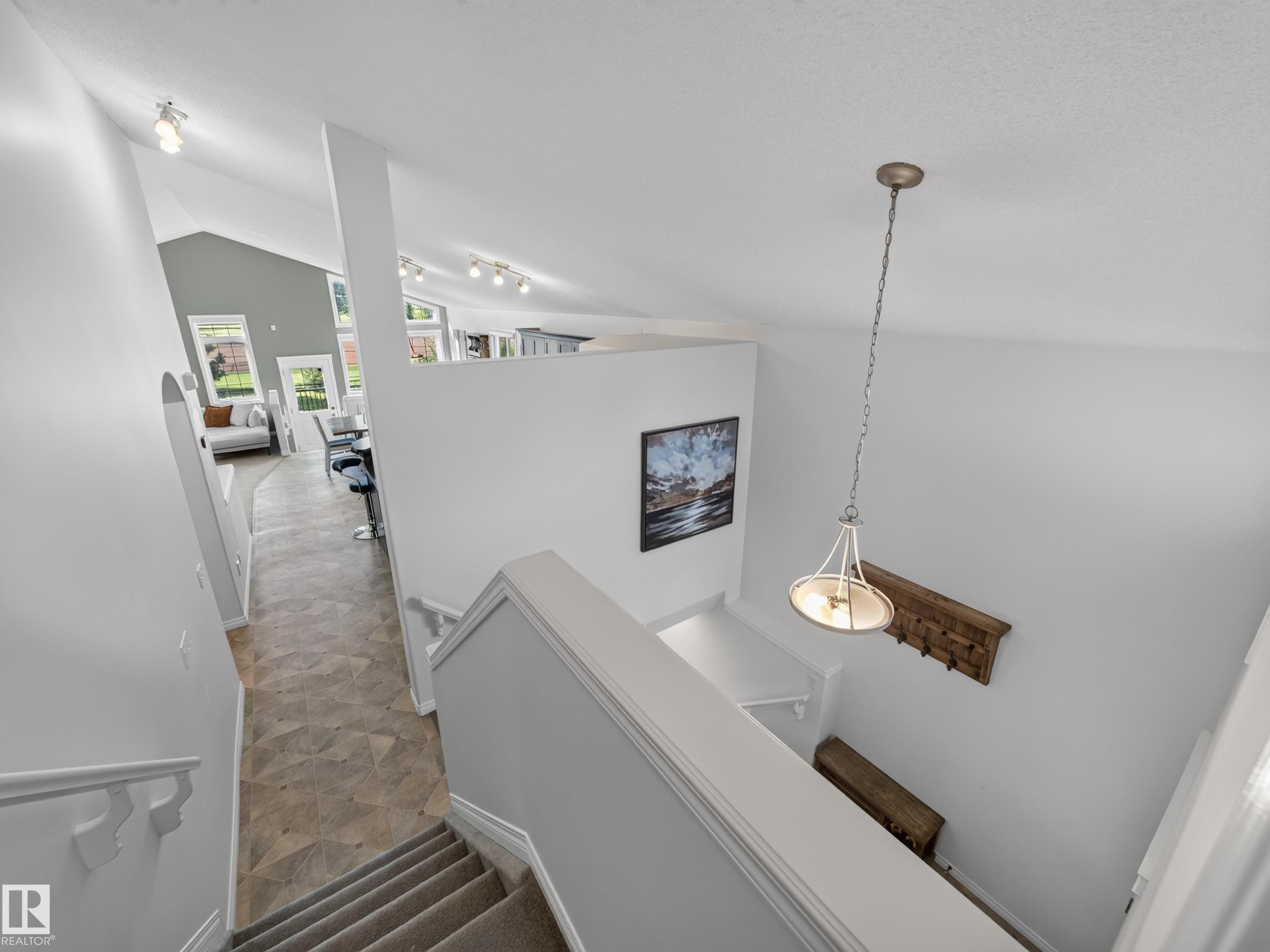 21315 58 Avenue Nw, Edmonton, AB