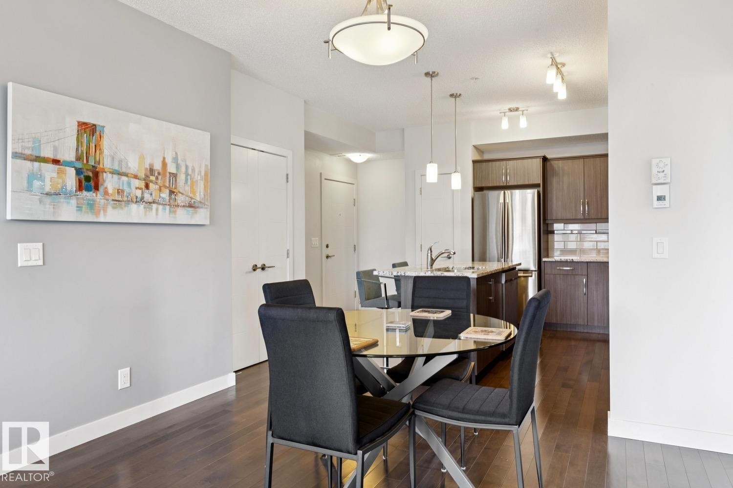 #421 10523 123 St Nw, Edmonton, AB - Indoor