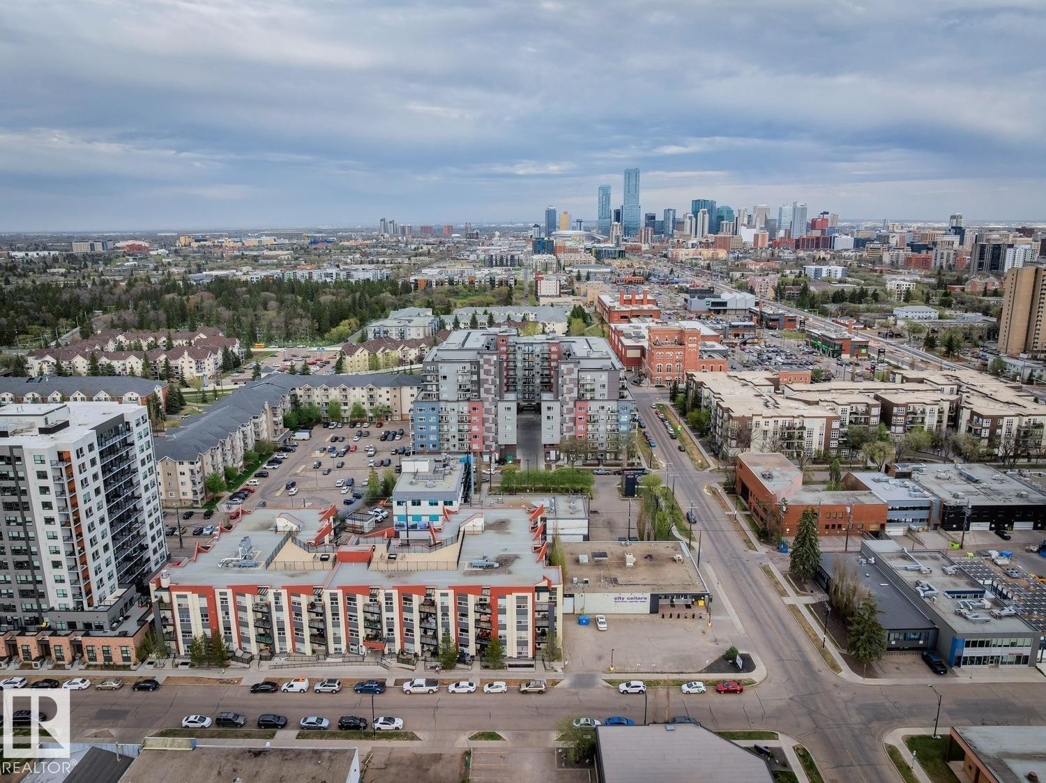 #421 10523 123 St Nw, Edmonton, AB - Outdoor With View