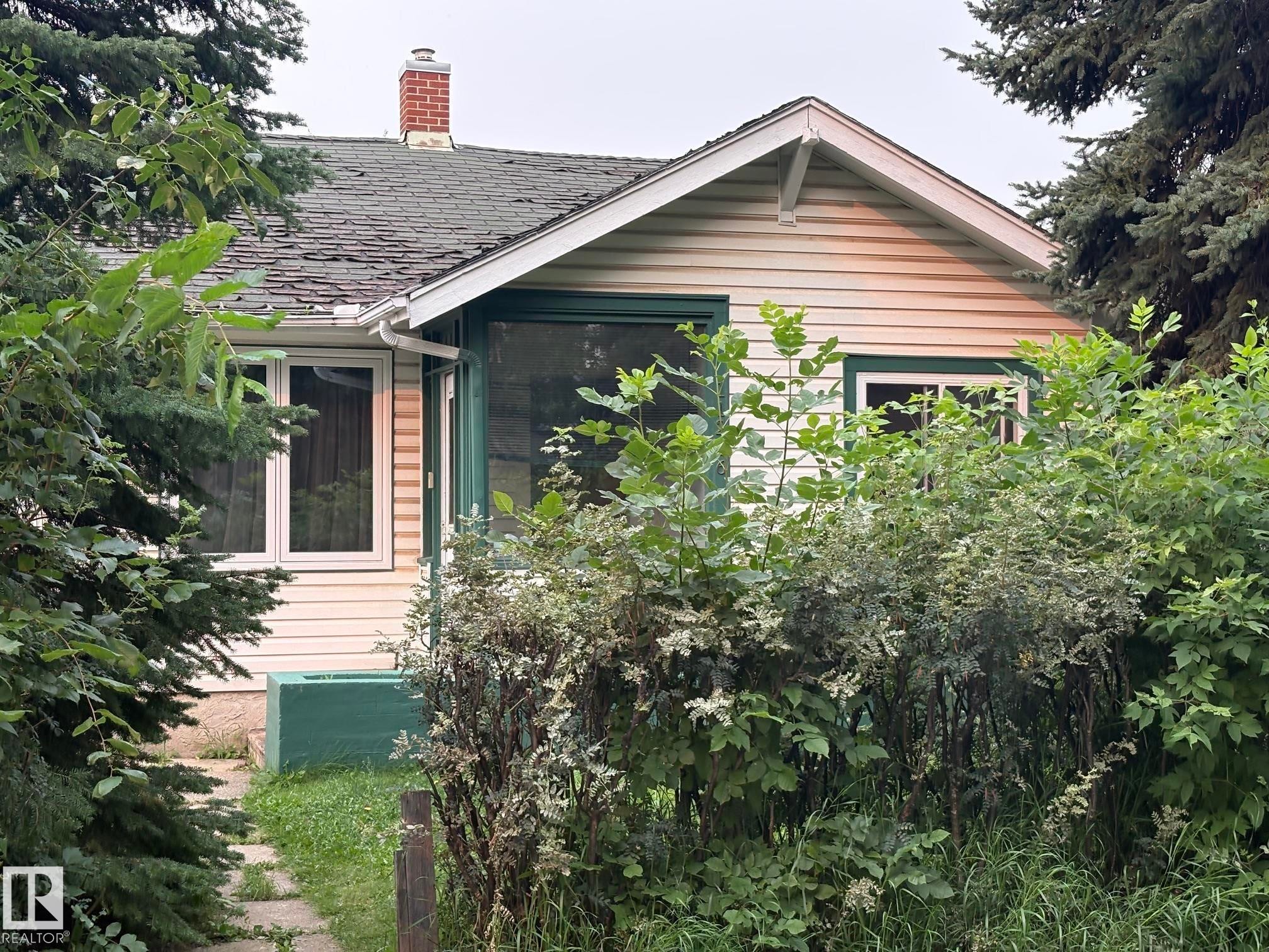 11216 68 Street Nw, Edmonton, AB