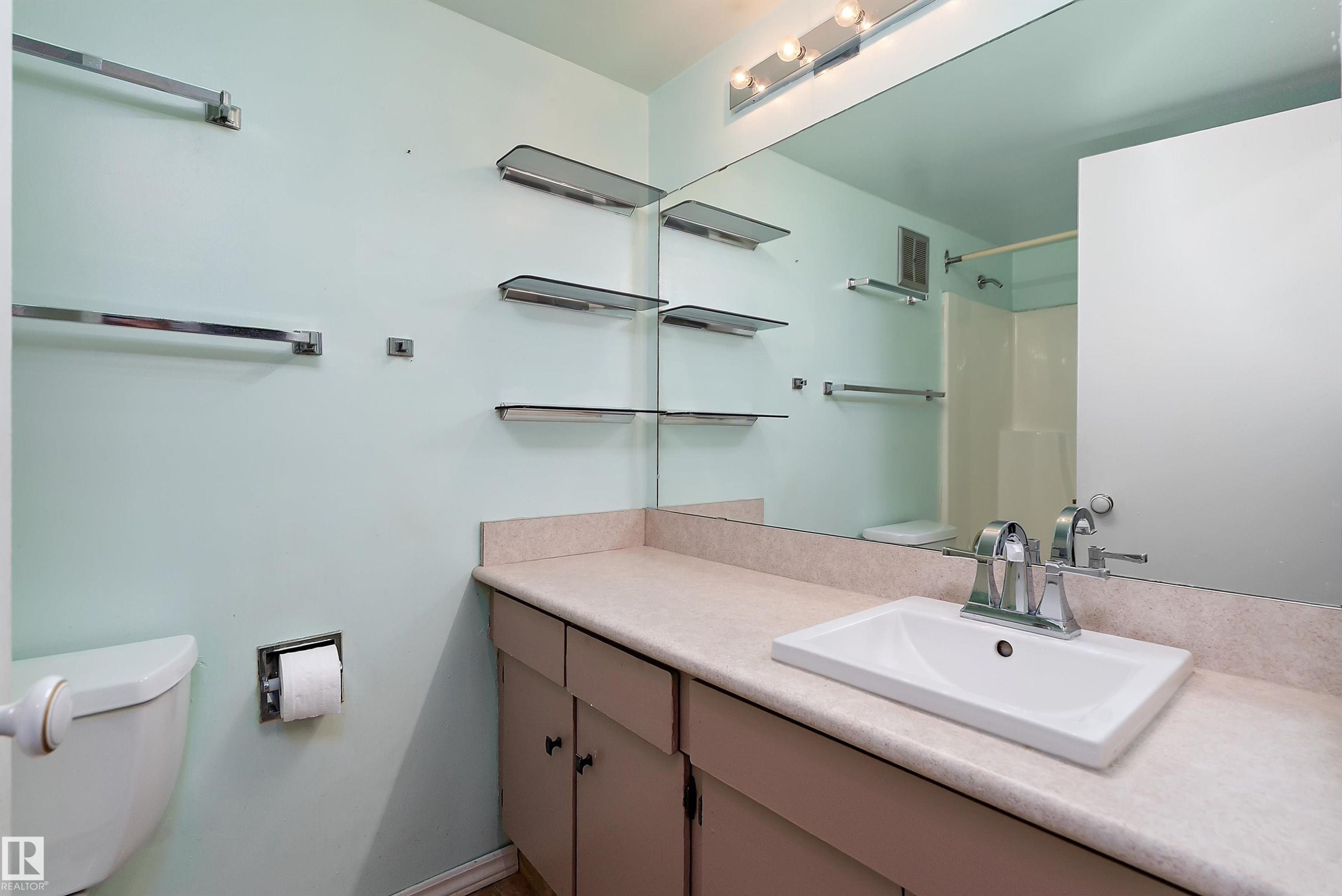 33 Northwoods Village Nw, Edmonton, AB