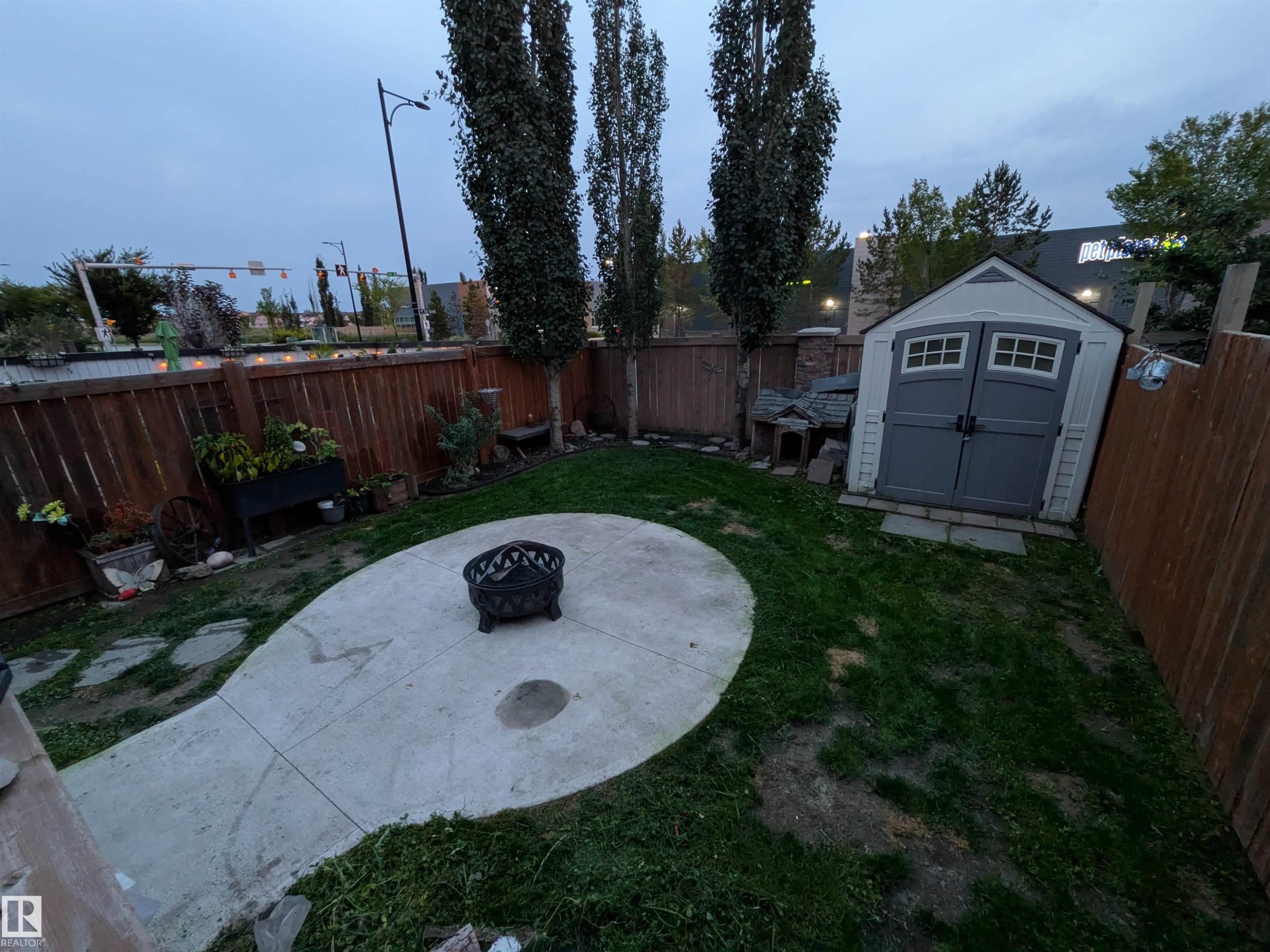 12507 171 Avenue Nw, Edmonton, AB