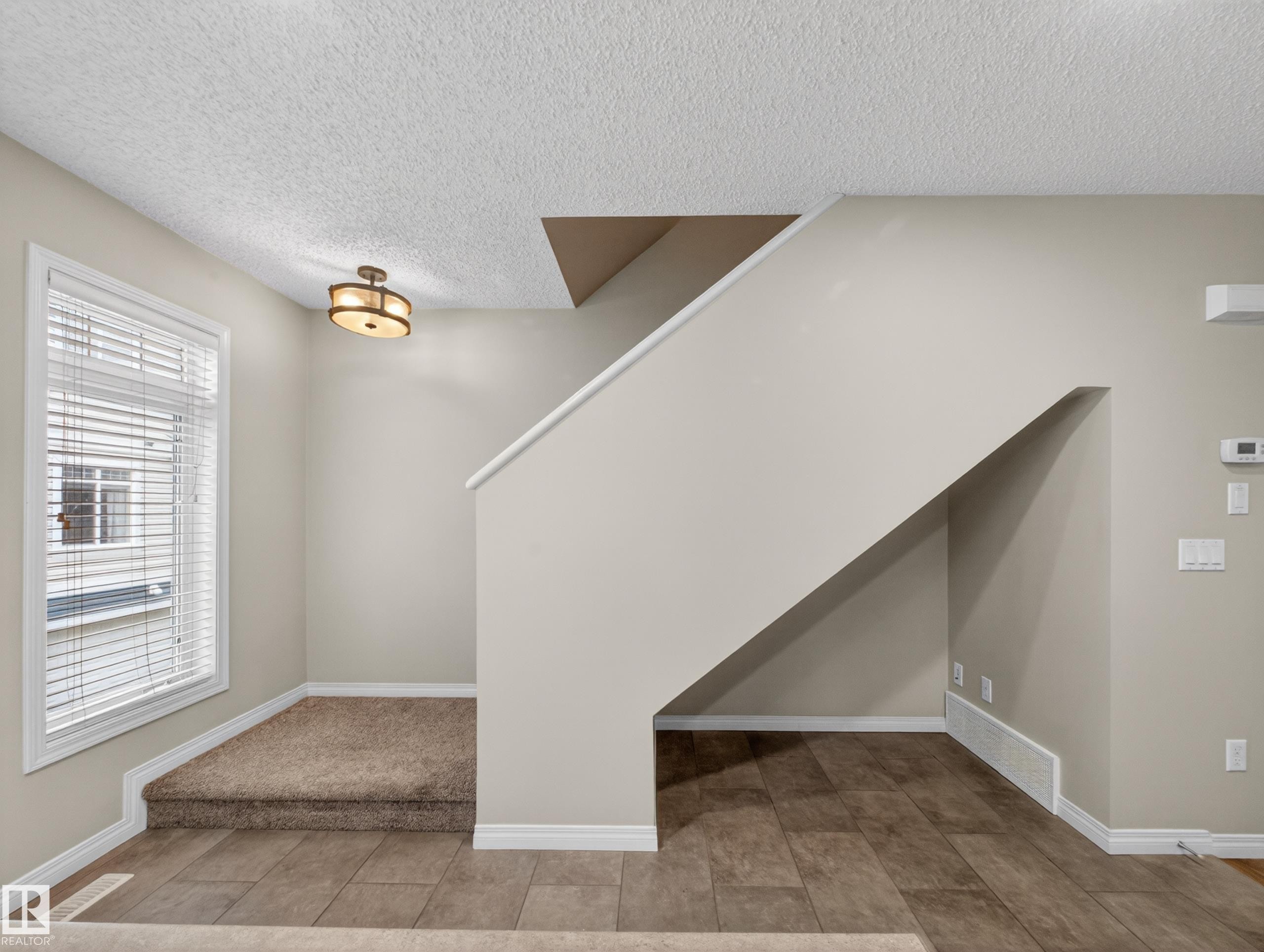 #31 1804 70 St Sw, Edmonton, AB