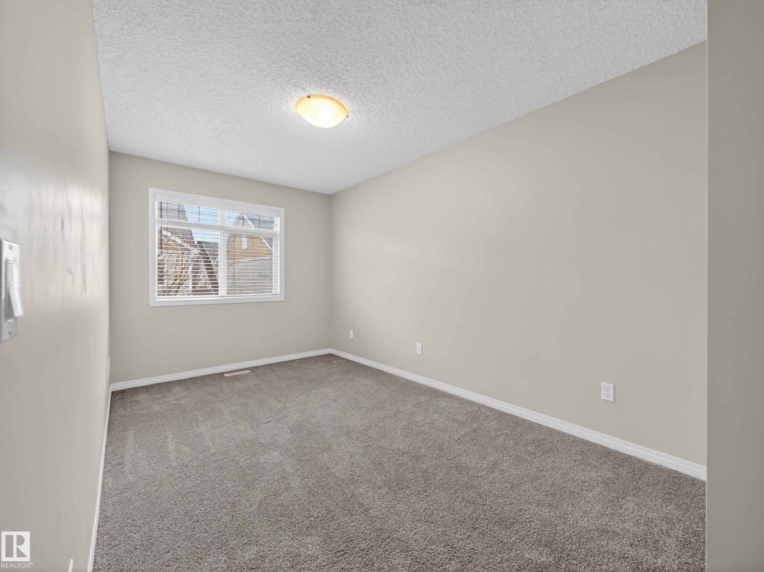 #31 1804 70 St Sw, Edmonton, AB