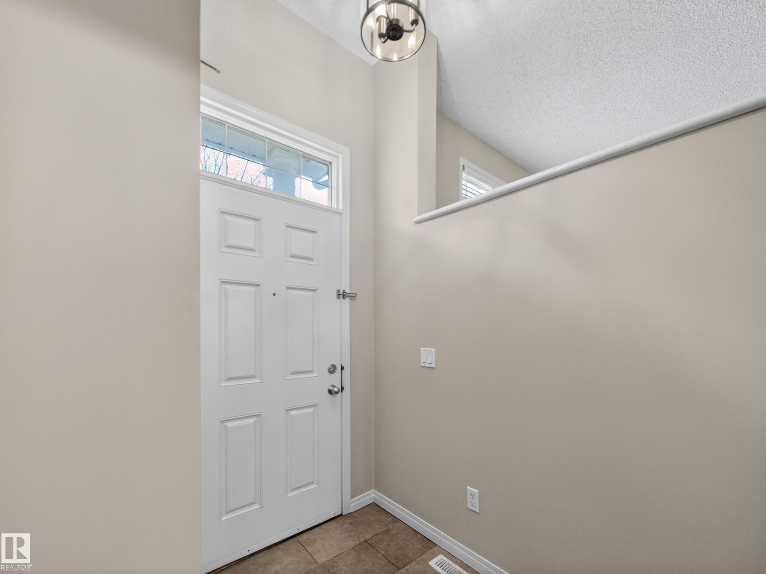 #31 1804 70 St Sw, Edmonton, AB