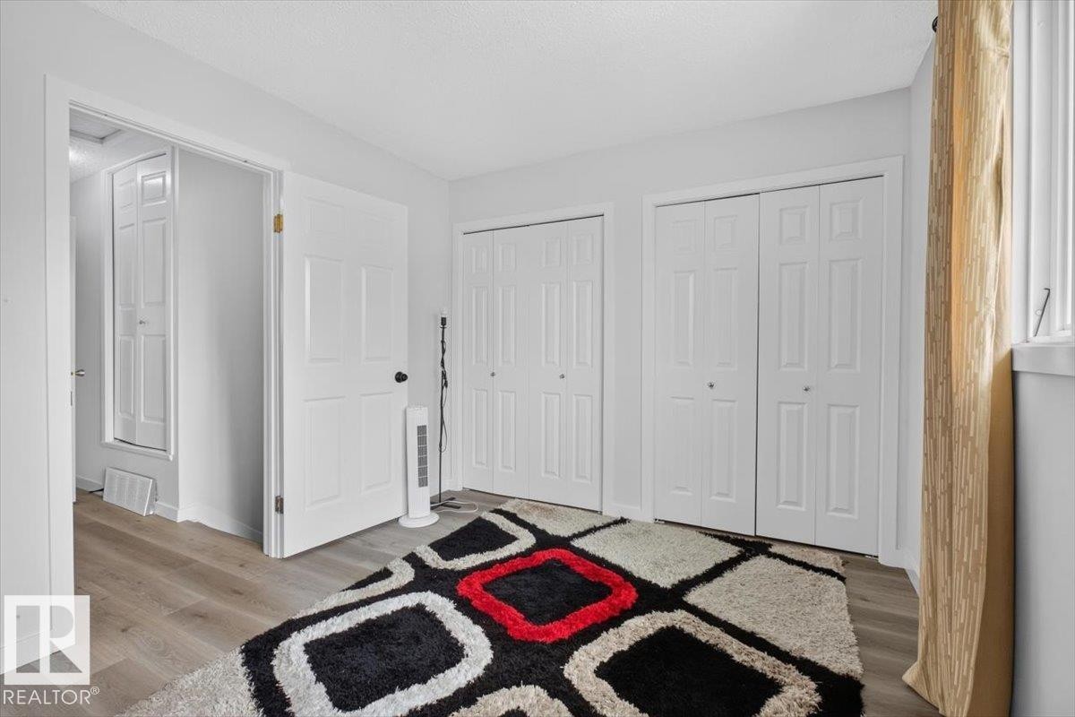 1096 Millbourne Road Nw, Edmonton, AB - Indoor