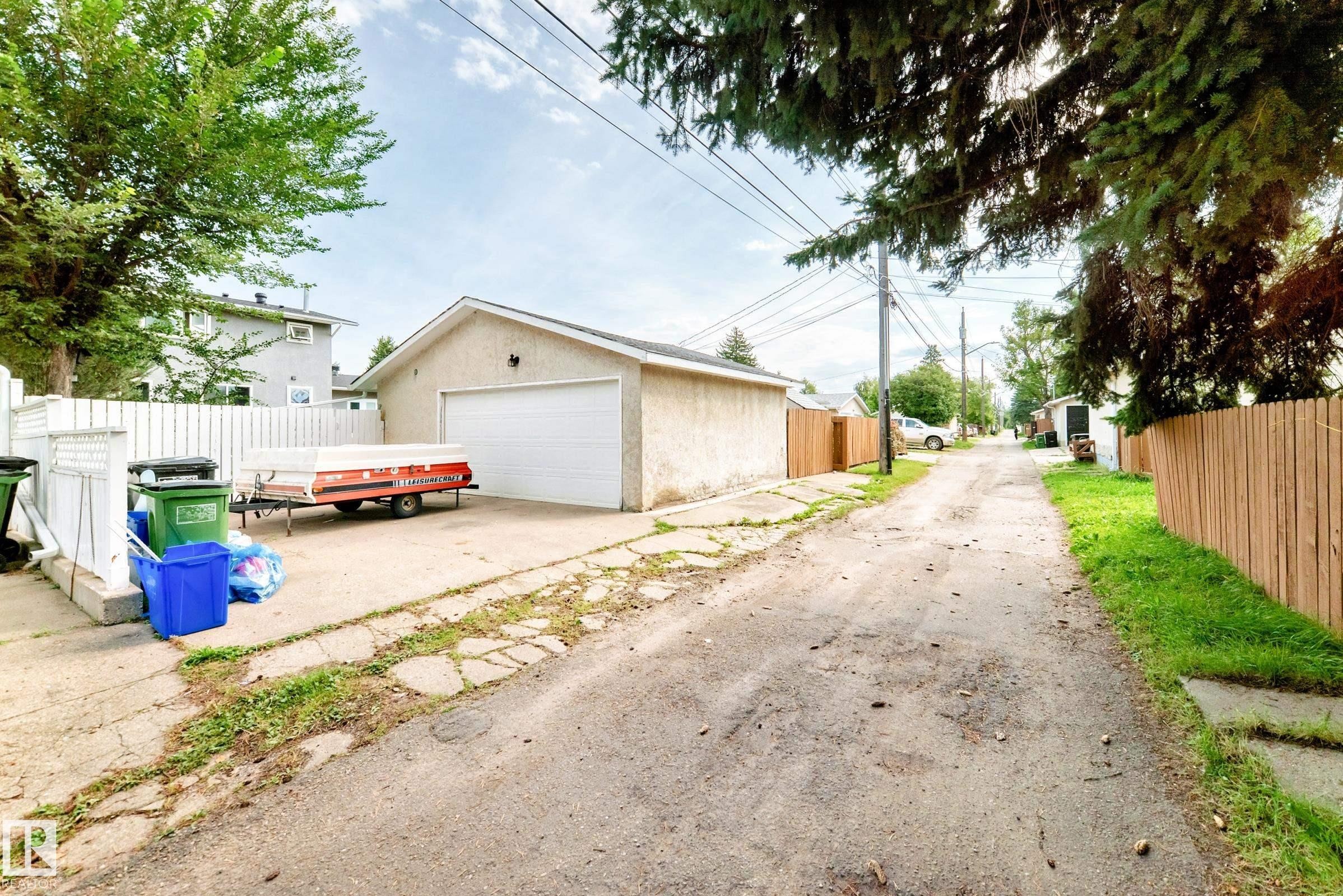 11211 40 Avenue Nw, Edmonton, AB
