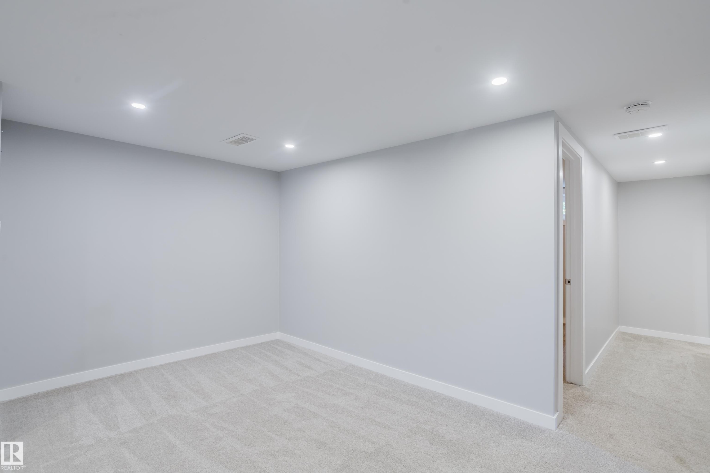 4708 106 Avenue Nw, Edmonton, AB