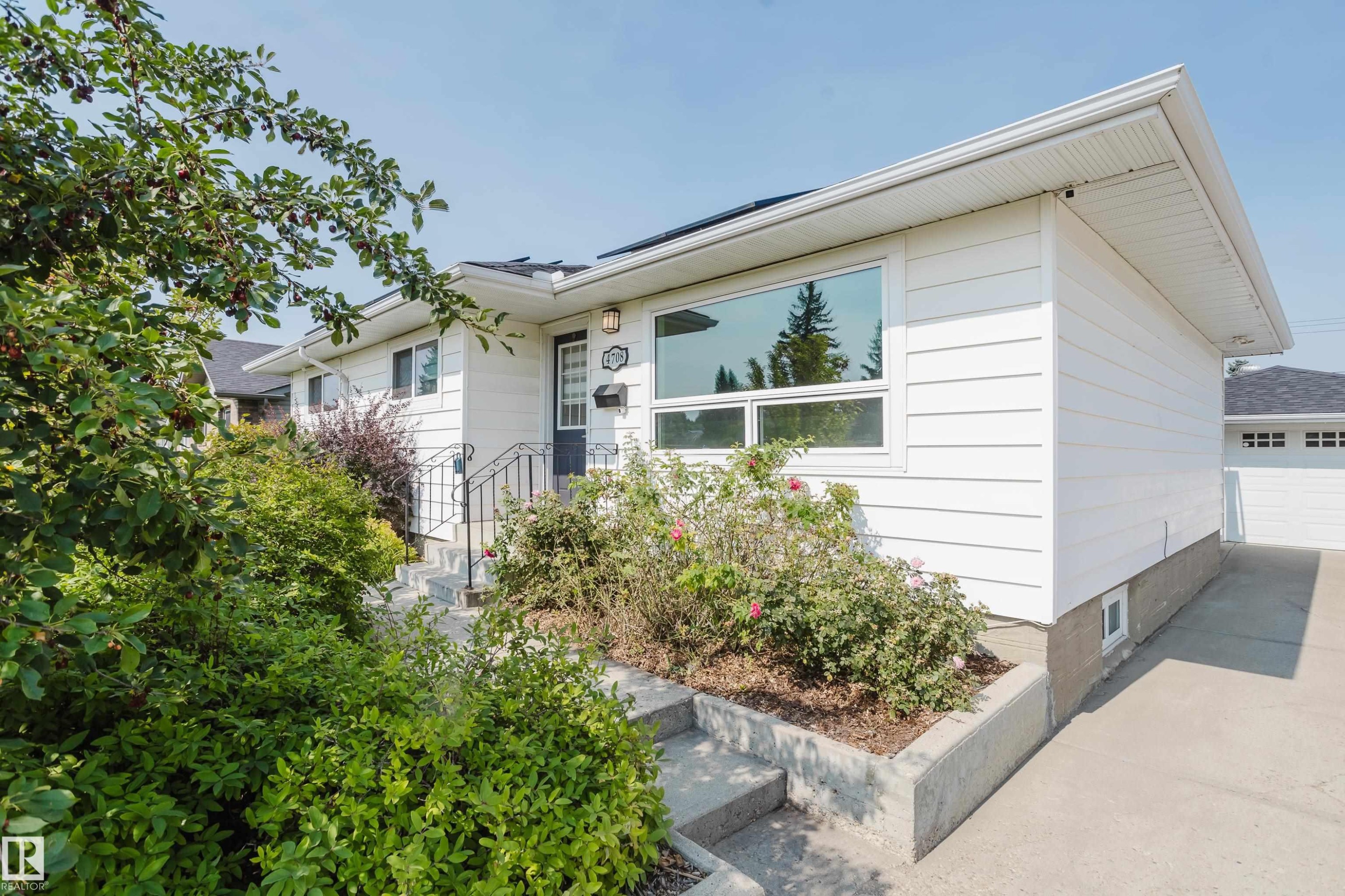 4708 106 Avenue Nw, Edmonton, AB