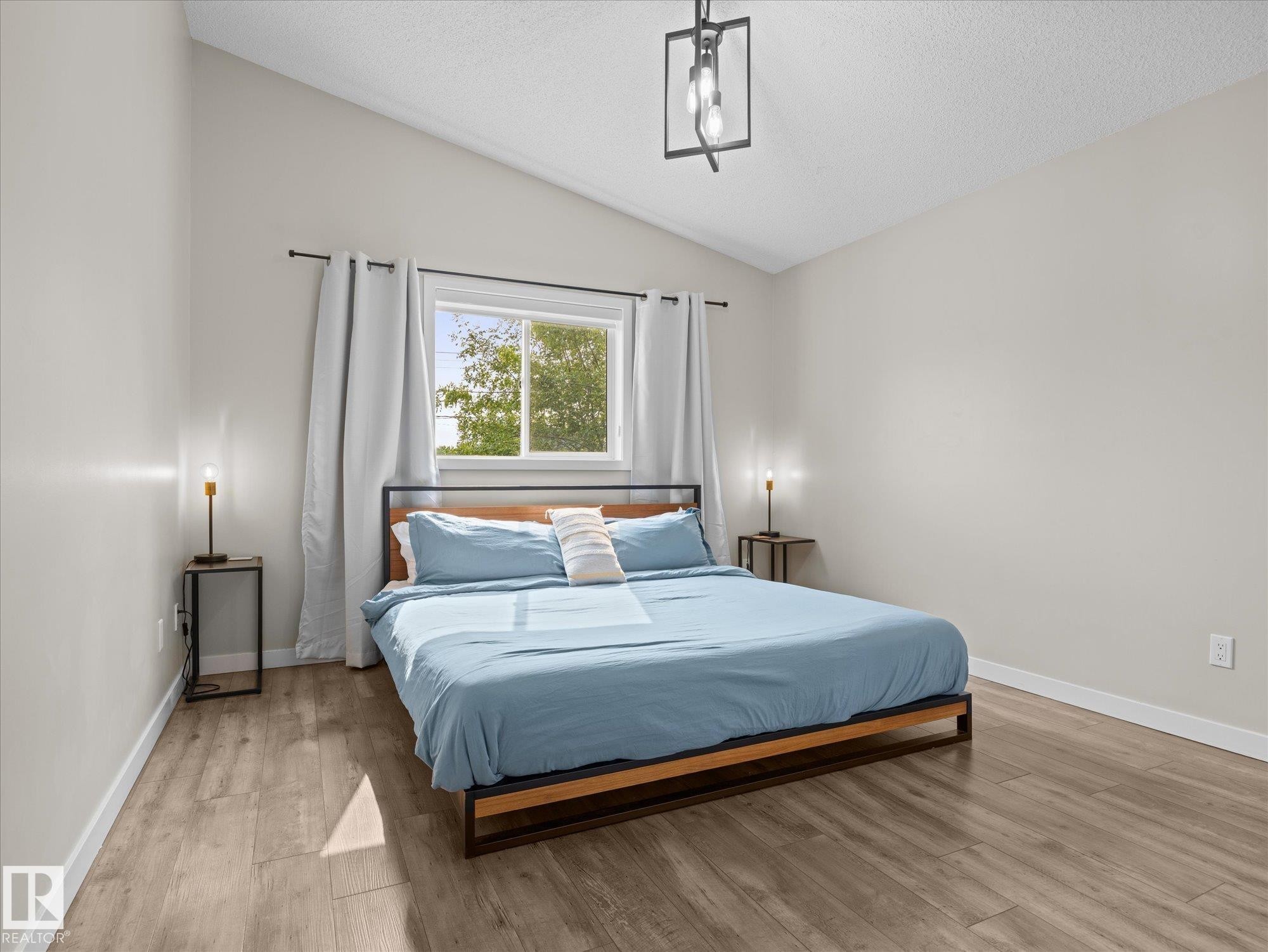 10109 80 Street Nw, Edmonton, AB