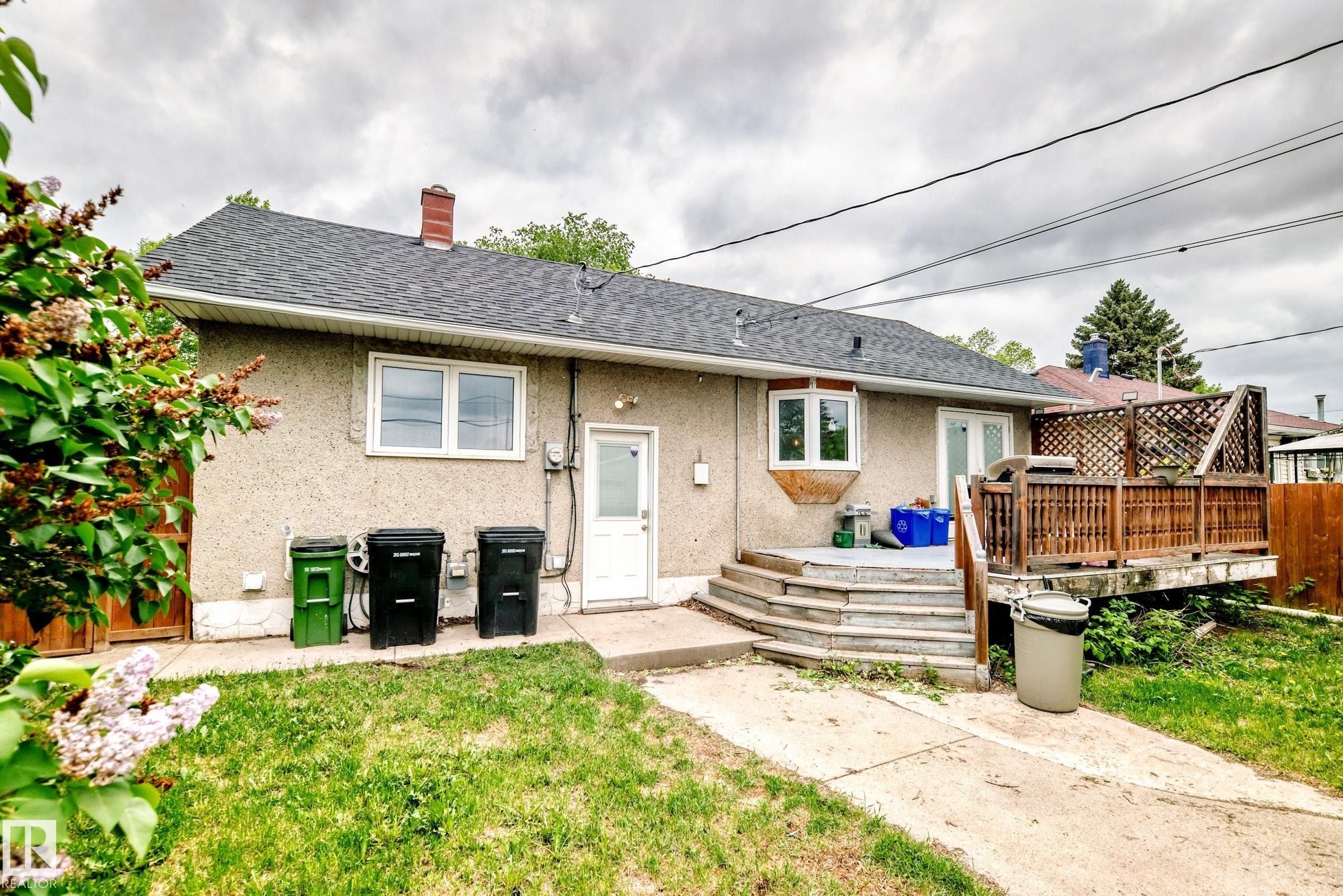 12423 75 Street Nw, Edmonton, AB