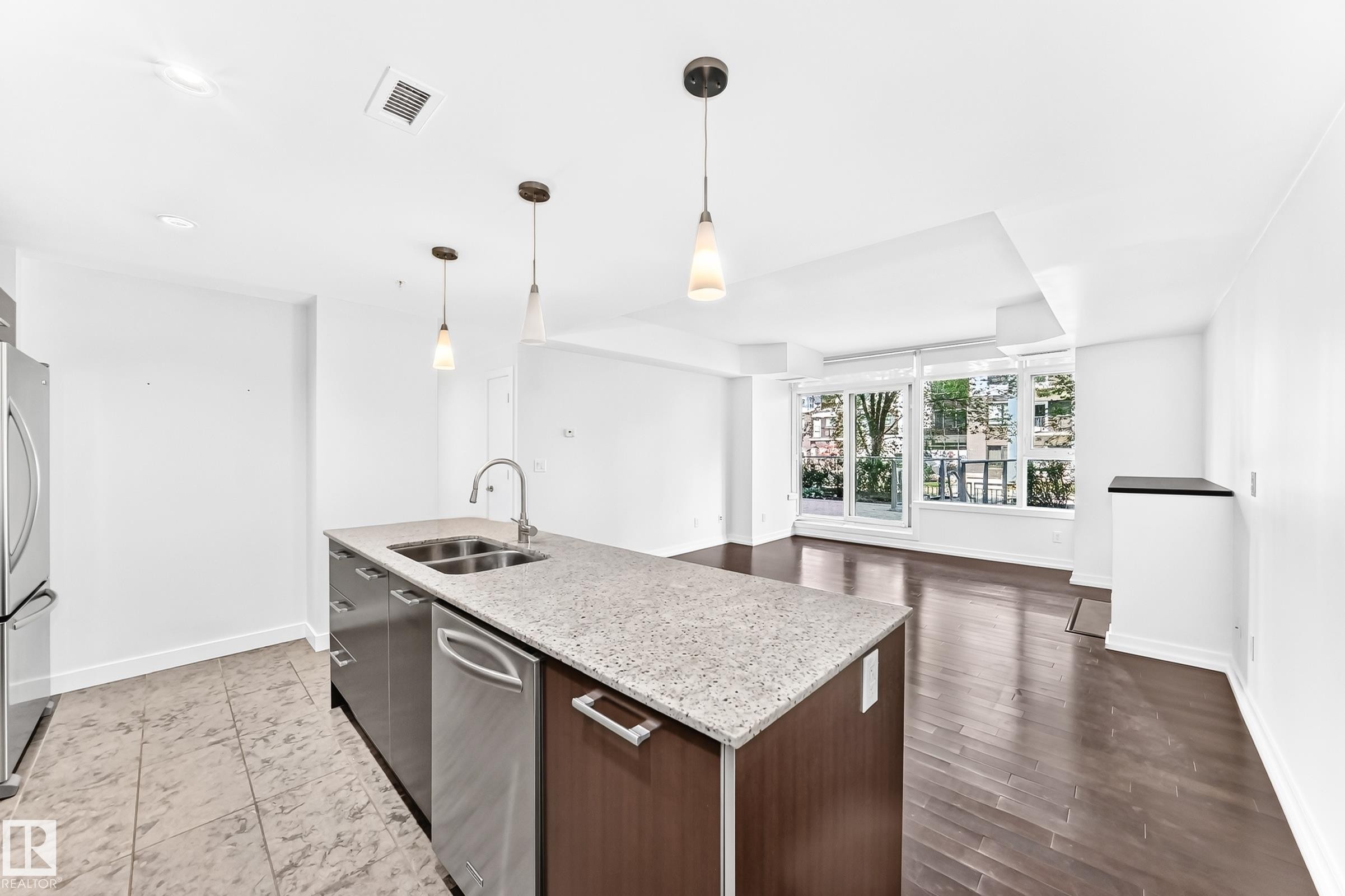 #104 2612 109 St Nw, Edmonton, AB