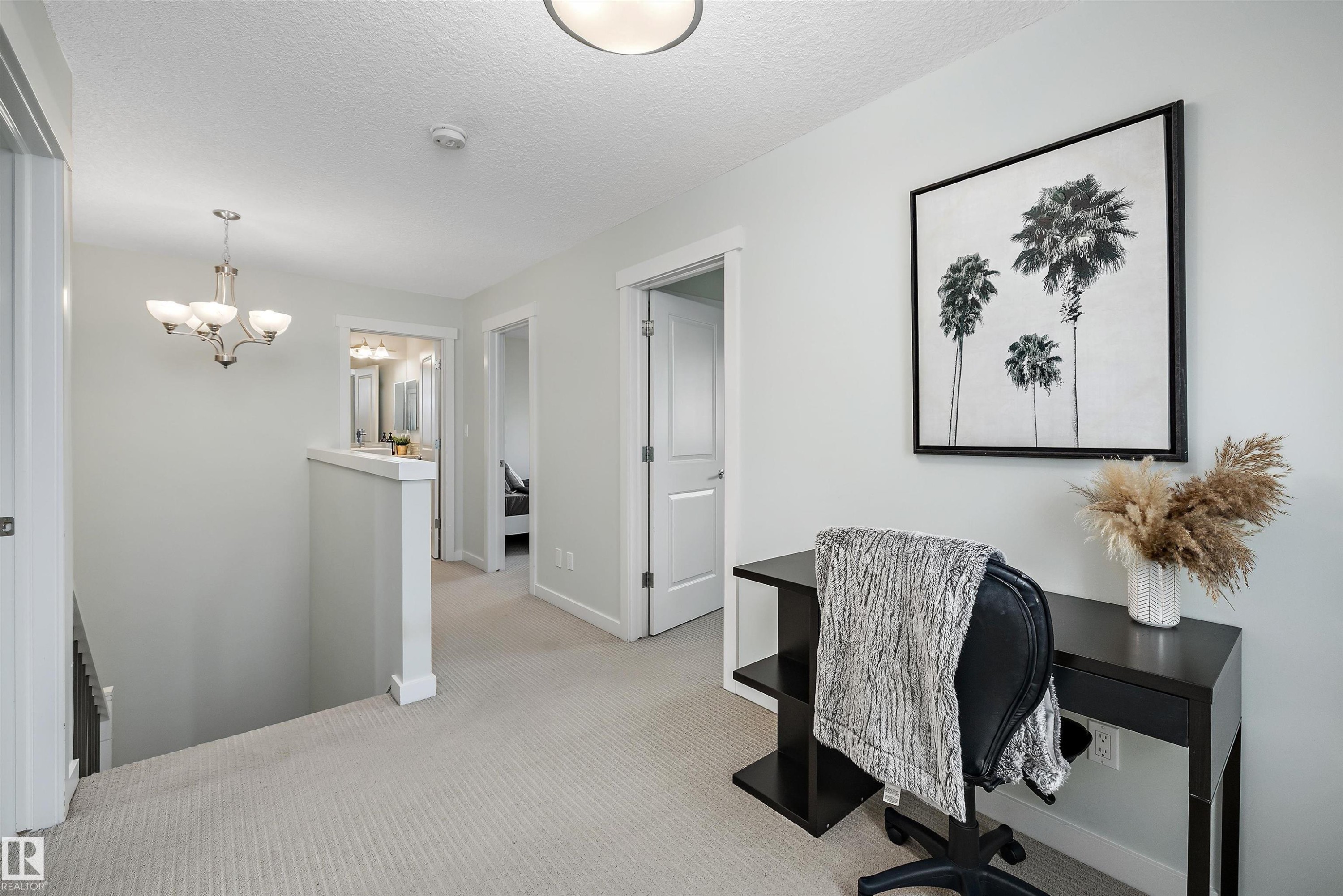 3911 Claxton Loop Sw, Edmonton, AB