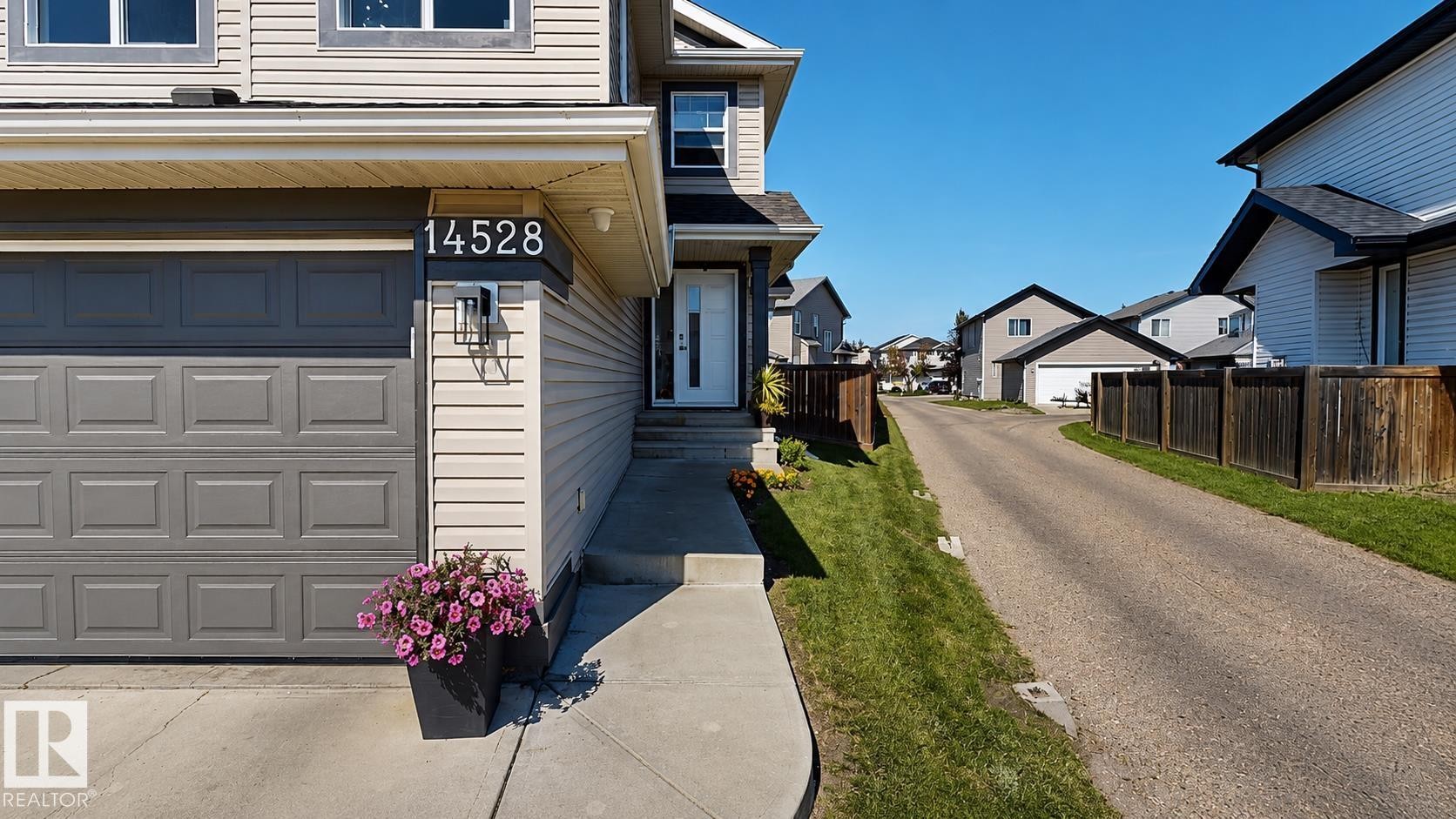 14528 141 Street Nw, Edmonton, AB